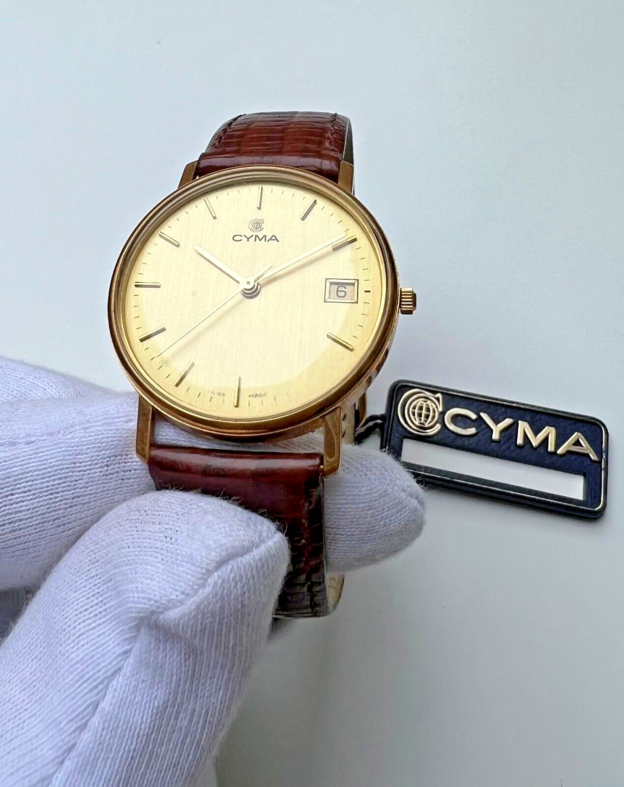 CYMA - VINTAGE - AUTOQUARTZ - SWISS MADE - Ø 33MM - GOLD CASE