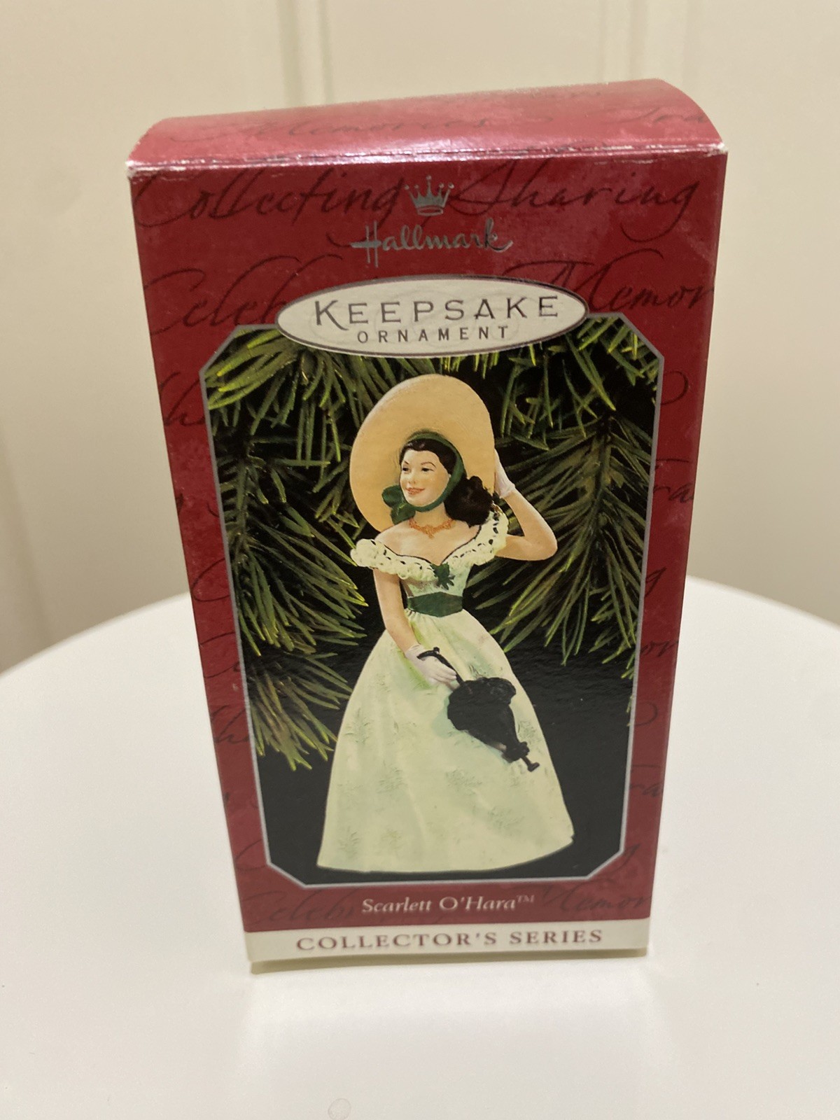 1998 Hallmark Keepsake Scarlett O\'Hara Collector\'s Series Ornament 1998 NIB 1998 Hallmark Keepsake Scarlett O\'Hara Collector\'s Series Ornament 1998 NIB