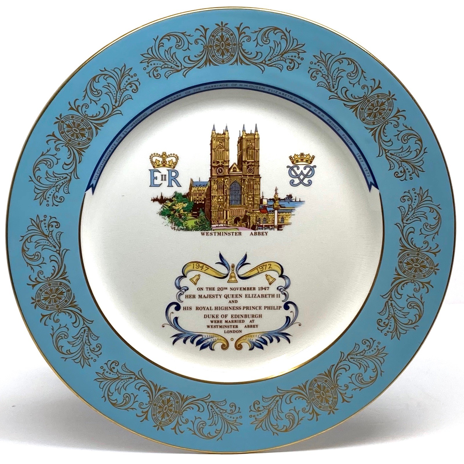 1972 - Queen Elizabeth II Commemorative 25th Year Marriage - Aynsley Plate 1972 - Queen Elizabeth II Commemorative 25th Year Marriage - Aynsley Plate