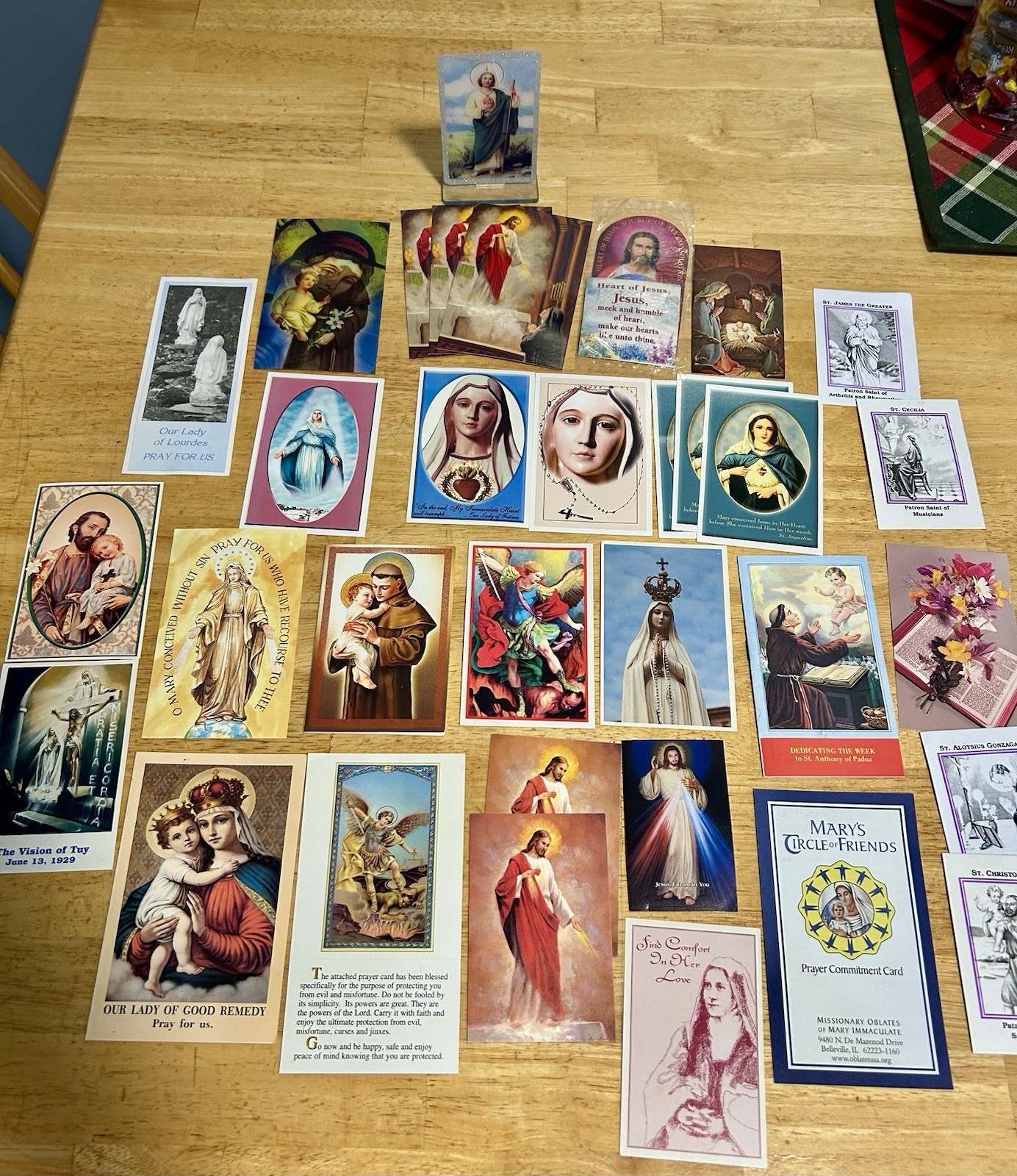 Lot of 30+ Vintage Catholic Holy Cards Prayer Cards Religious Ephemera Saints