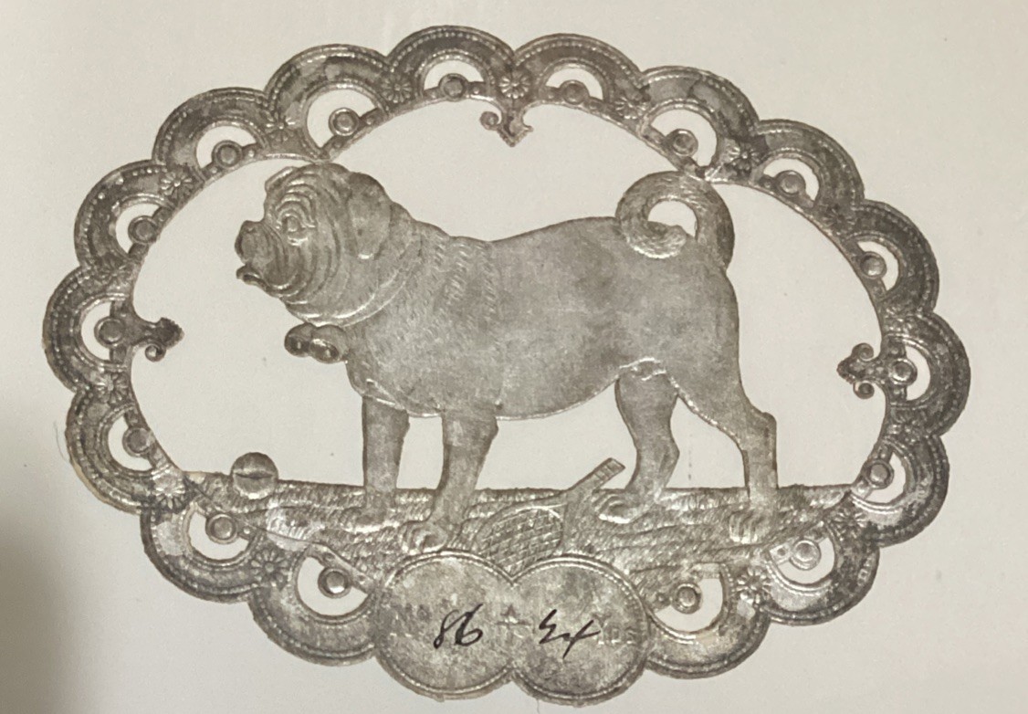 STUNNING - RARE SILVER VICTORIAN PUG DETAILED DIE CUT ANTIQUE DOG