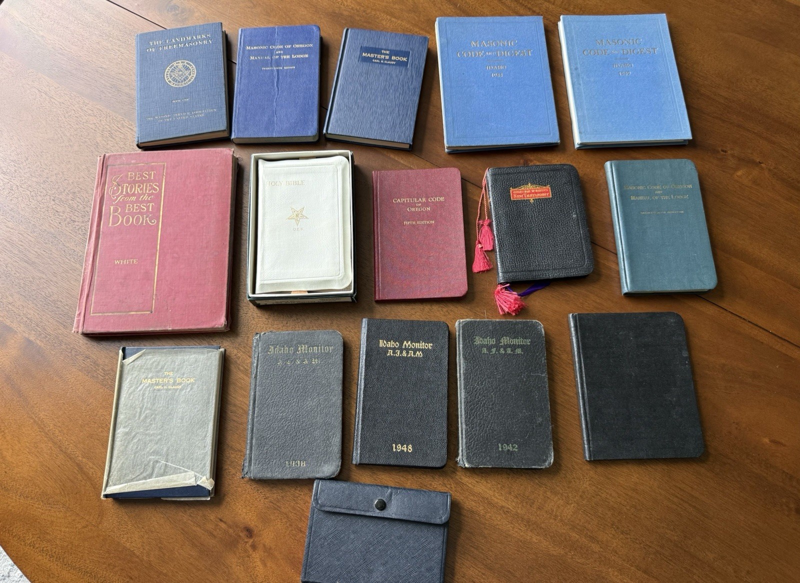 Masonic Vintage Lot Of 16 Books (Pictures For Condition & Age)