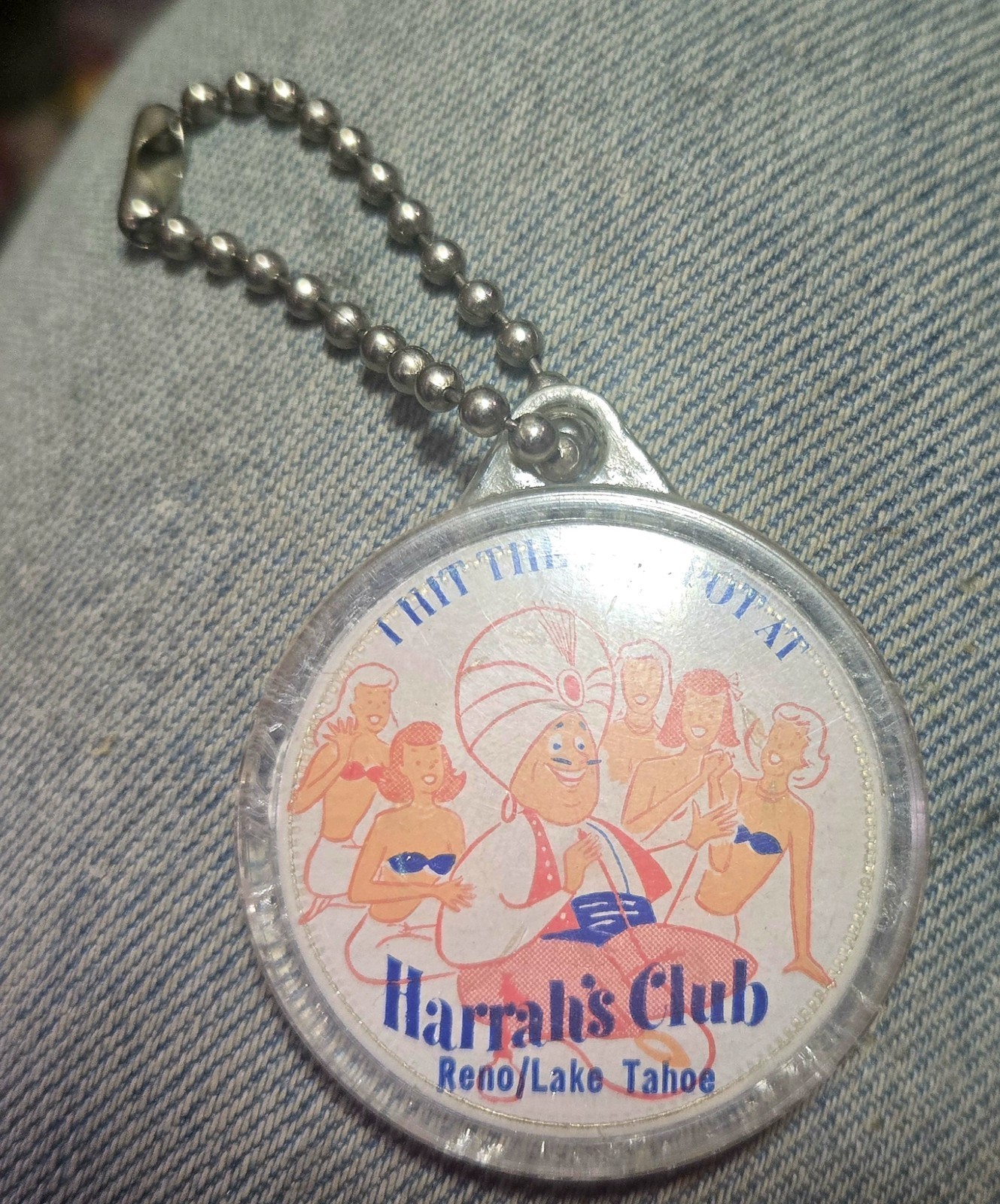 HARRAH'S CLUB RENO/LAKE TAHOE SILVER DOLLAR KEY CHAIN L@@K