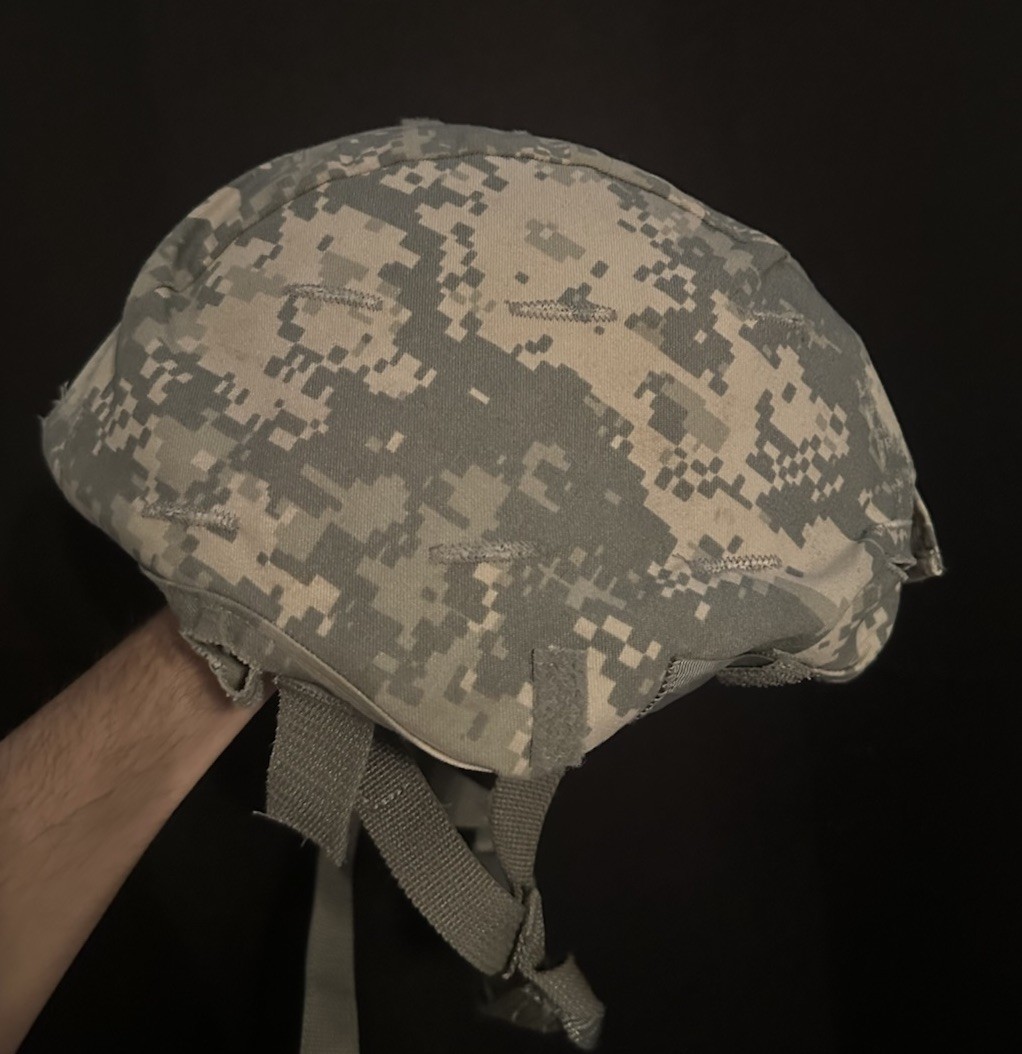 Gentex ACH Advanced Combat Helmet w/ UCP Digital Cover & Chin Strap Size- Med
