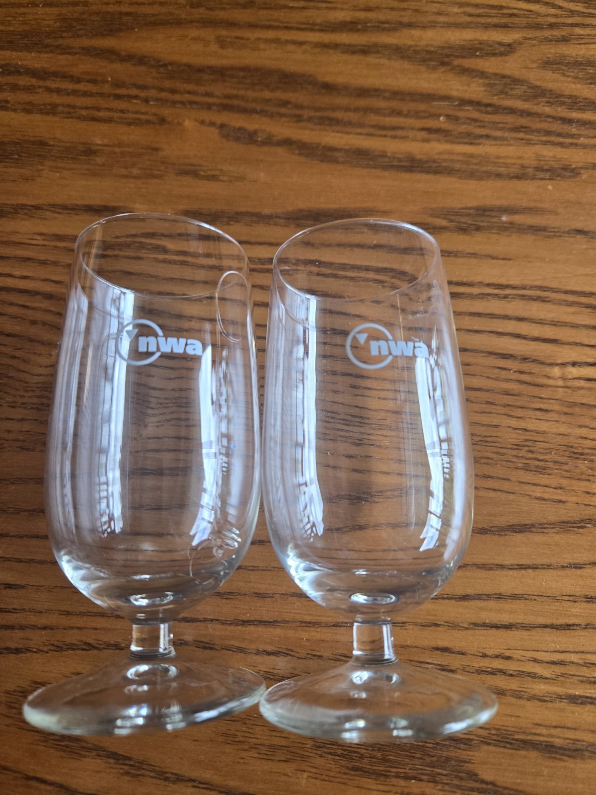 (2) Northwest Airlines vintage Wine Glasses NWA logo (2) Northwest Airlines vintage Wine Glasses NWA logo