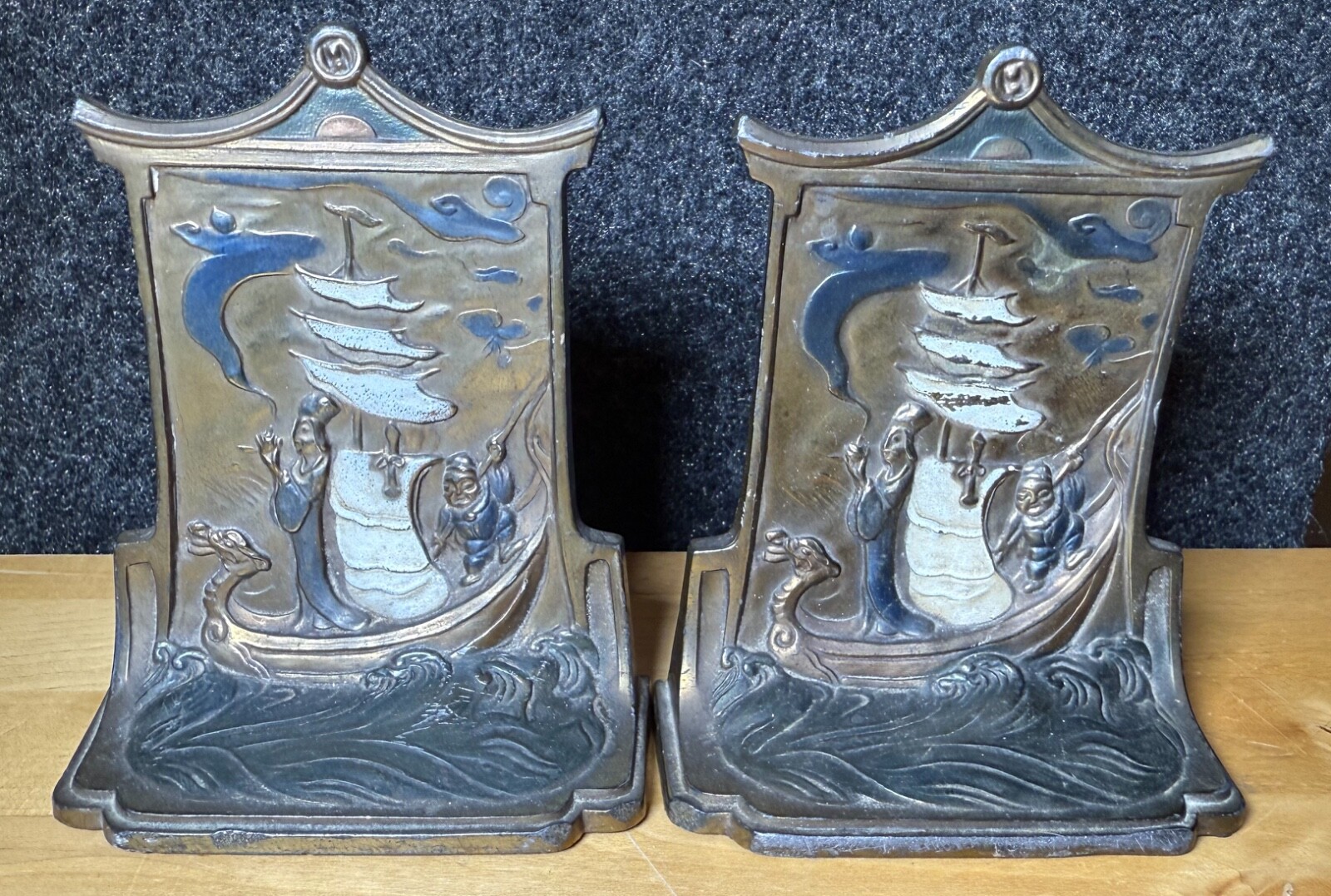 Pompeian Bronze Co. The Quest - Pair of Bookends Heavy Original Color - P.B. Co