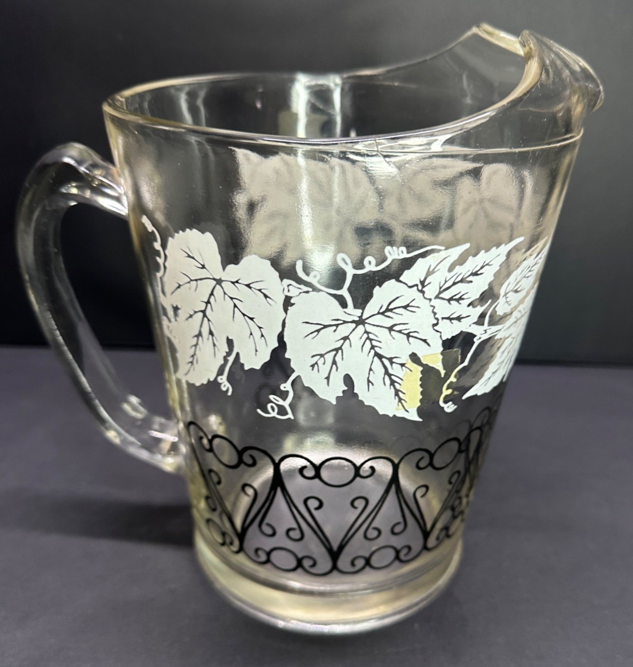 Vtg Bartlett Collin\'s Style Glass Pitcher Etched Grapevine Design 8.25\
