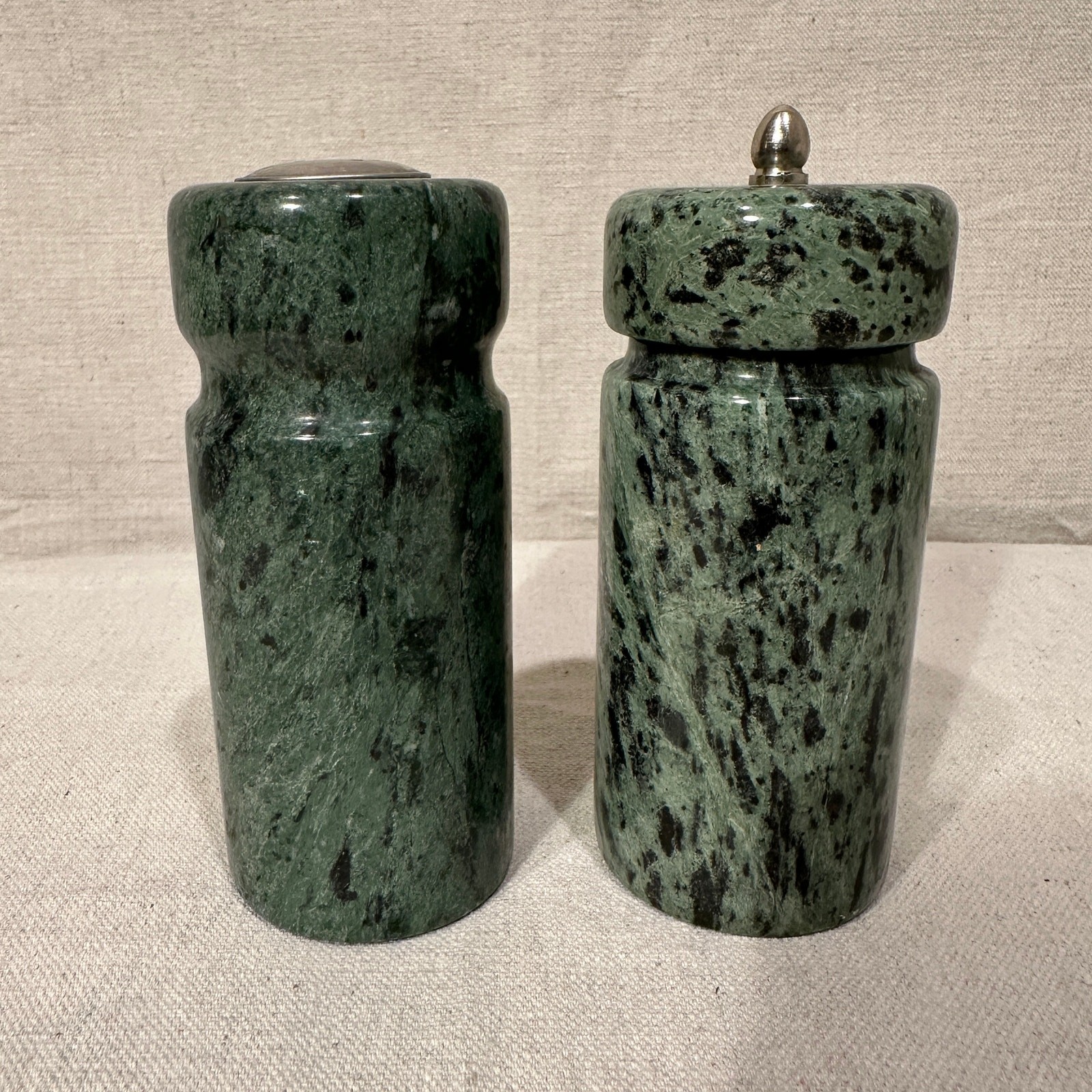 Vintage 80s Green Marble Salt Shaker And Pepper Grinder Mill 5” Tall GORGEOUS