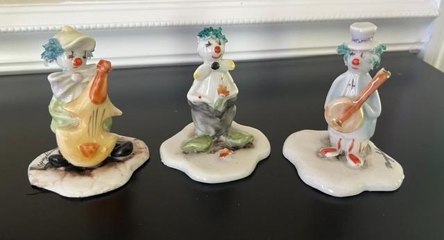 VTG Set of 3 Capodimonte Porcelain Clowns Figurines Hand Crafted Painted Italy