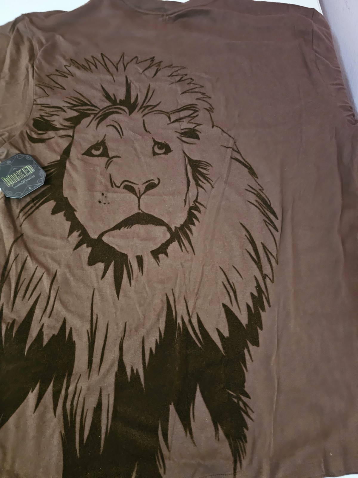 Universal Studios Wicked For Good Cowardly Nervous Lion Brown T-shirt XL 