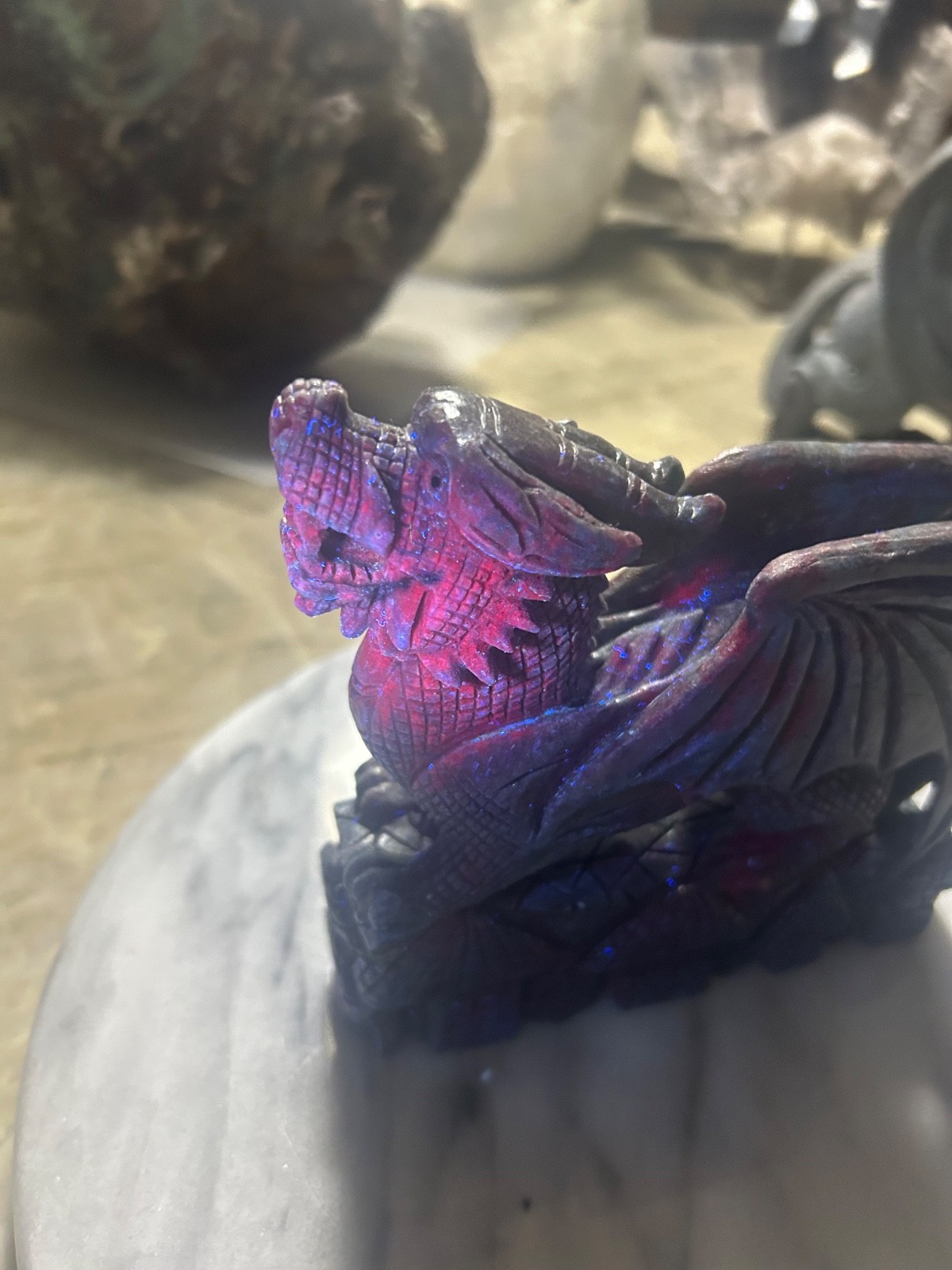 RARE Fly DRAGON Blue Ruby Zoisite Carving UV reactive