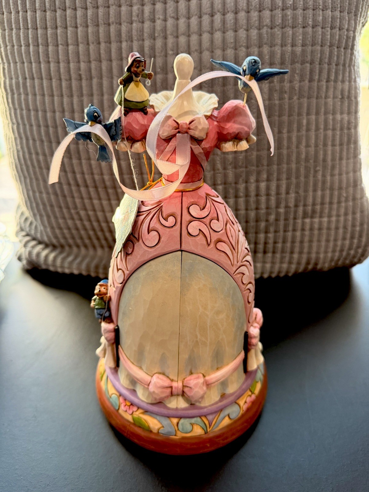 Jim Shore Disney Cinderella Dress Music Box “A Dream is a Wish Your Heart Makes”