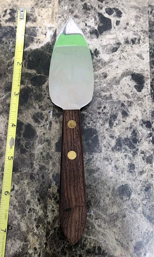 VINTAGE ADAMS USA HARD WOOD HANDLED BRASS STUDED STAINLESS STEEL CHEESE SERVER🧀