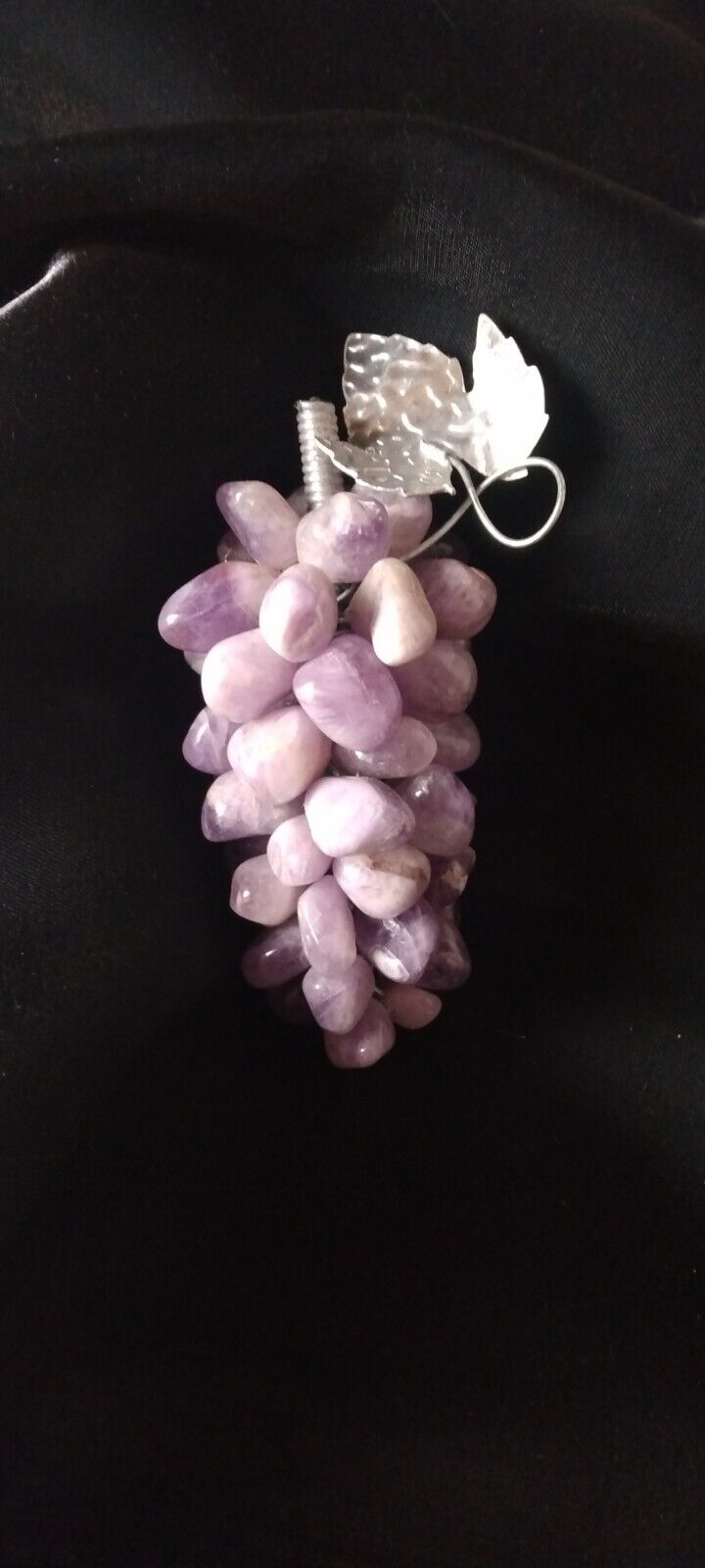 Vintage Polished Amethyst Stone Grape Cluster Purple Grapes Silver Tone Leaf 