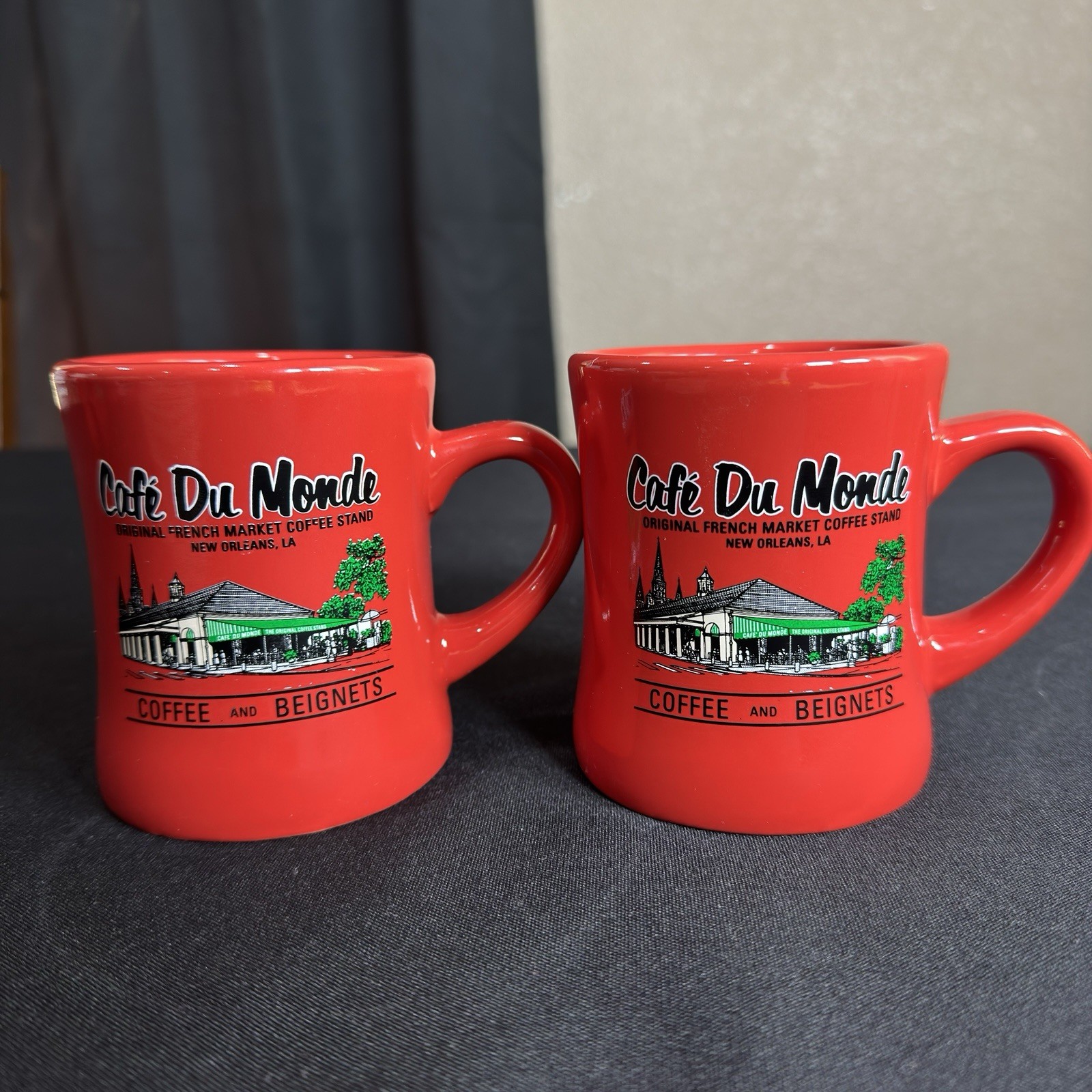 VTG Pair Cafe Du Monde Coffee Mug New Orleans Red Cup Beignets French Quarter