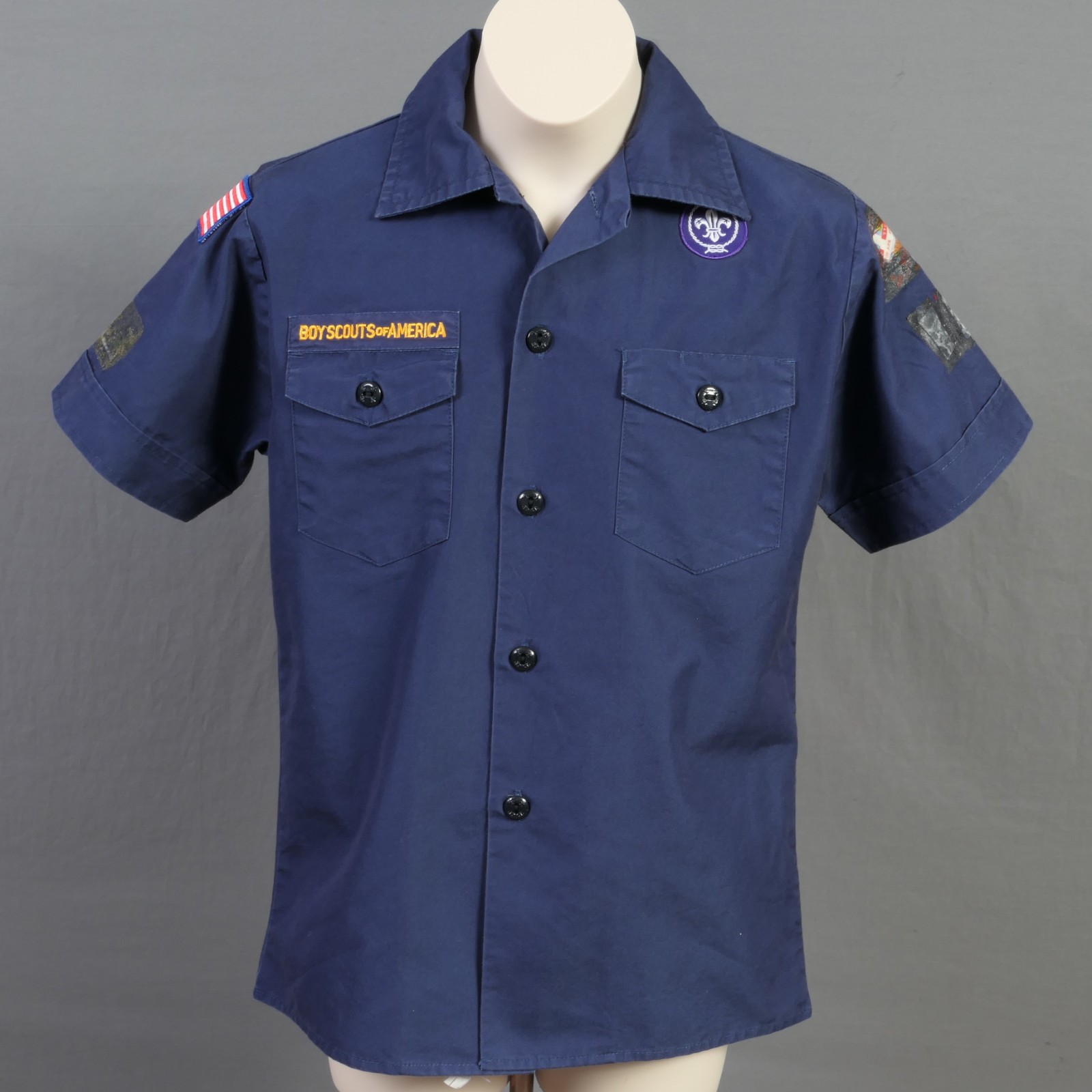Boys Medium Official BSA Boy Scout Cub Scout Short Sleeve Shirt ~ Blue     -0533