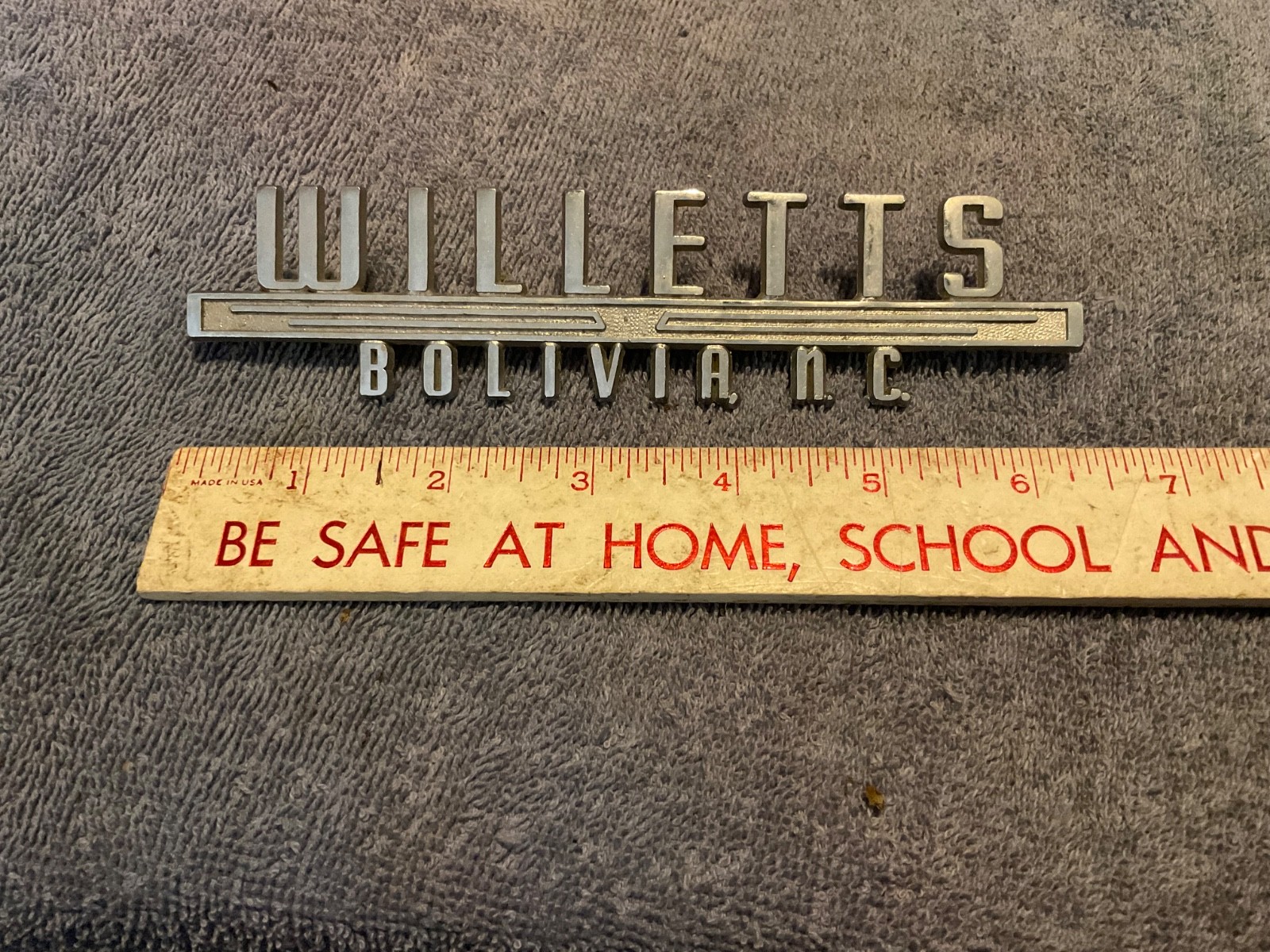 Metal Dealership Emblem Willetts & Sons Motor Sales Bolivia NC
