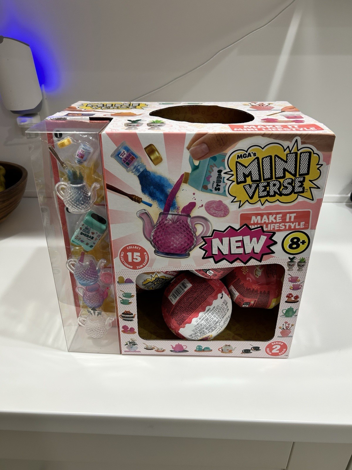 MGA Miniverse Make It Mini Lifestyle Home Series 2 New (15 Count Box) & Display