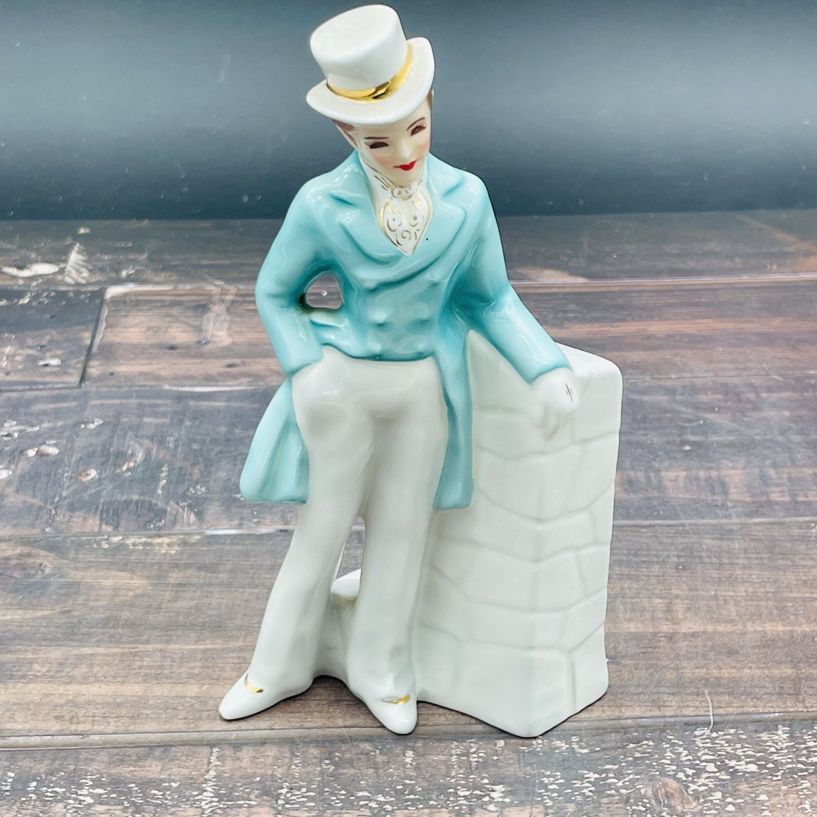 Vtg Florence Ceramics HP Jay by Wall Figurine Pasadena Blue Jacket 7\