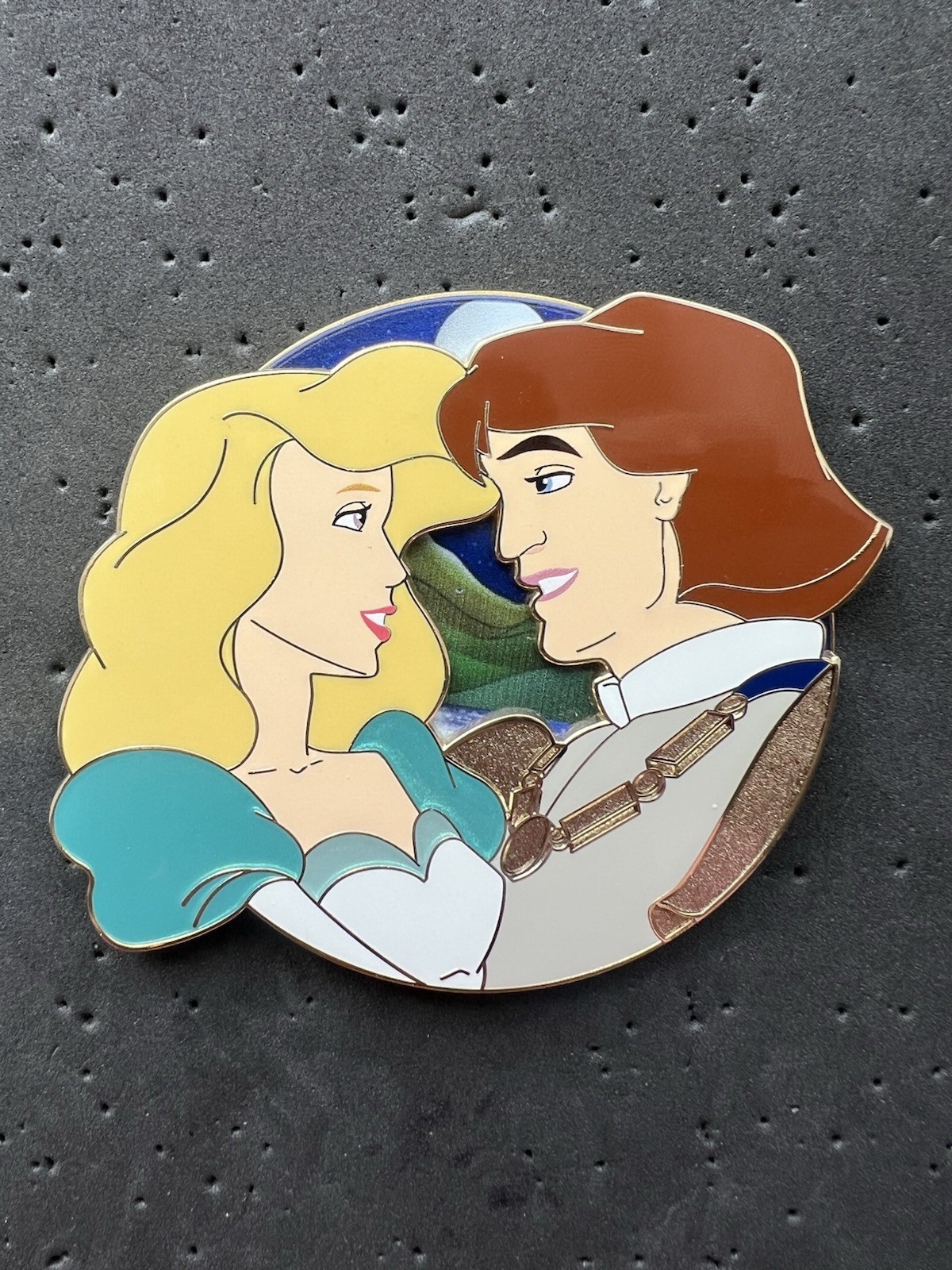 The Swan Princess FANTASY Pin - Odette And Derek - LE 35 By Enchanted Queen Pins
