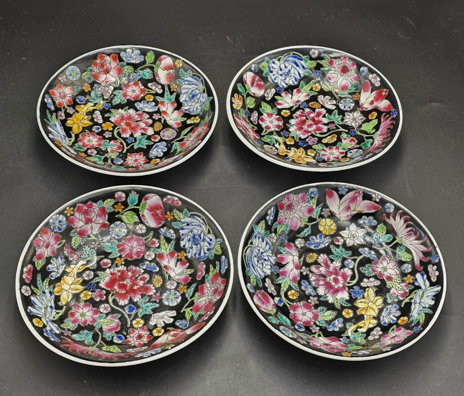 4 Chinese Jingdezhen Zhongguo Famille Noire Mille Fleur 5.5 4 Chinese Jingdezhen Zhongguo Famille Noire Mille Fleur 5.5
