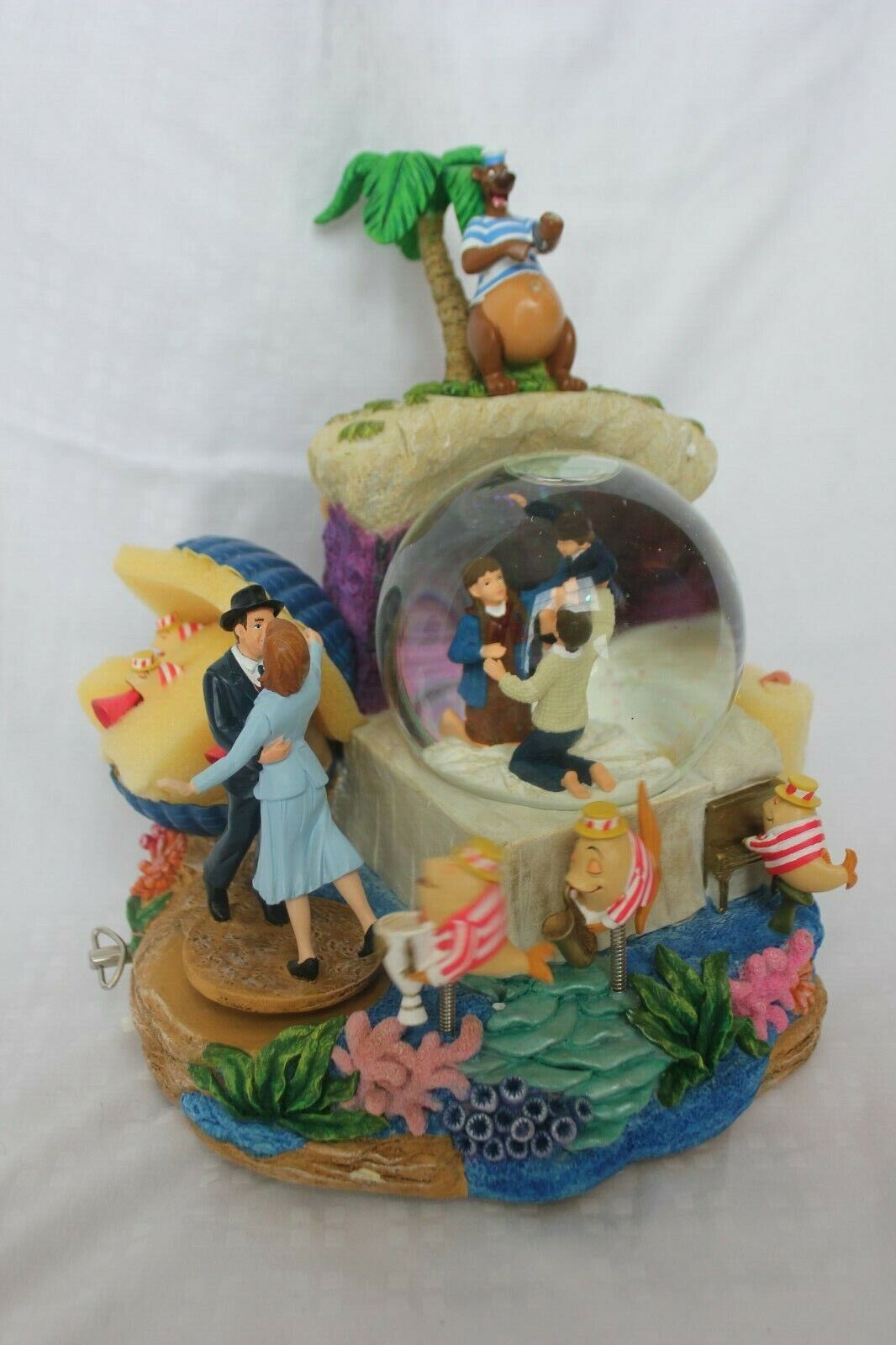 BEDKNOBS And BROOMSTICKS LIMITED EDITION SNOW GLOBE W/BOX #432 of only 600 MADE 