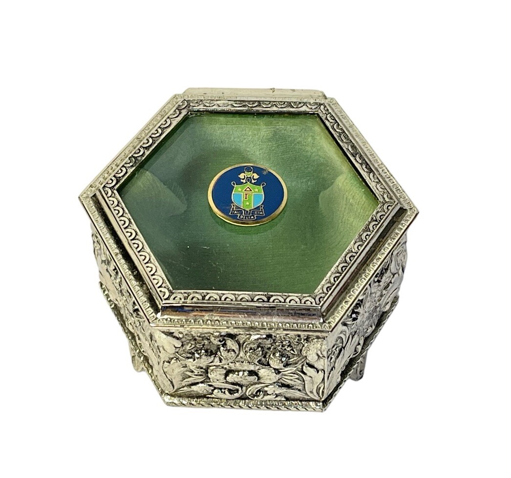 Vintage 3 Footed Silvertone Hexagon Trinket Box w Green Lining Vintage 3 Footed Silvertone Hexagon Trinket Box w Green Lining