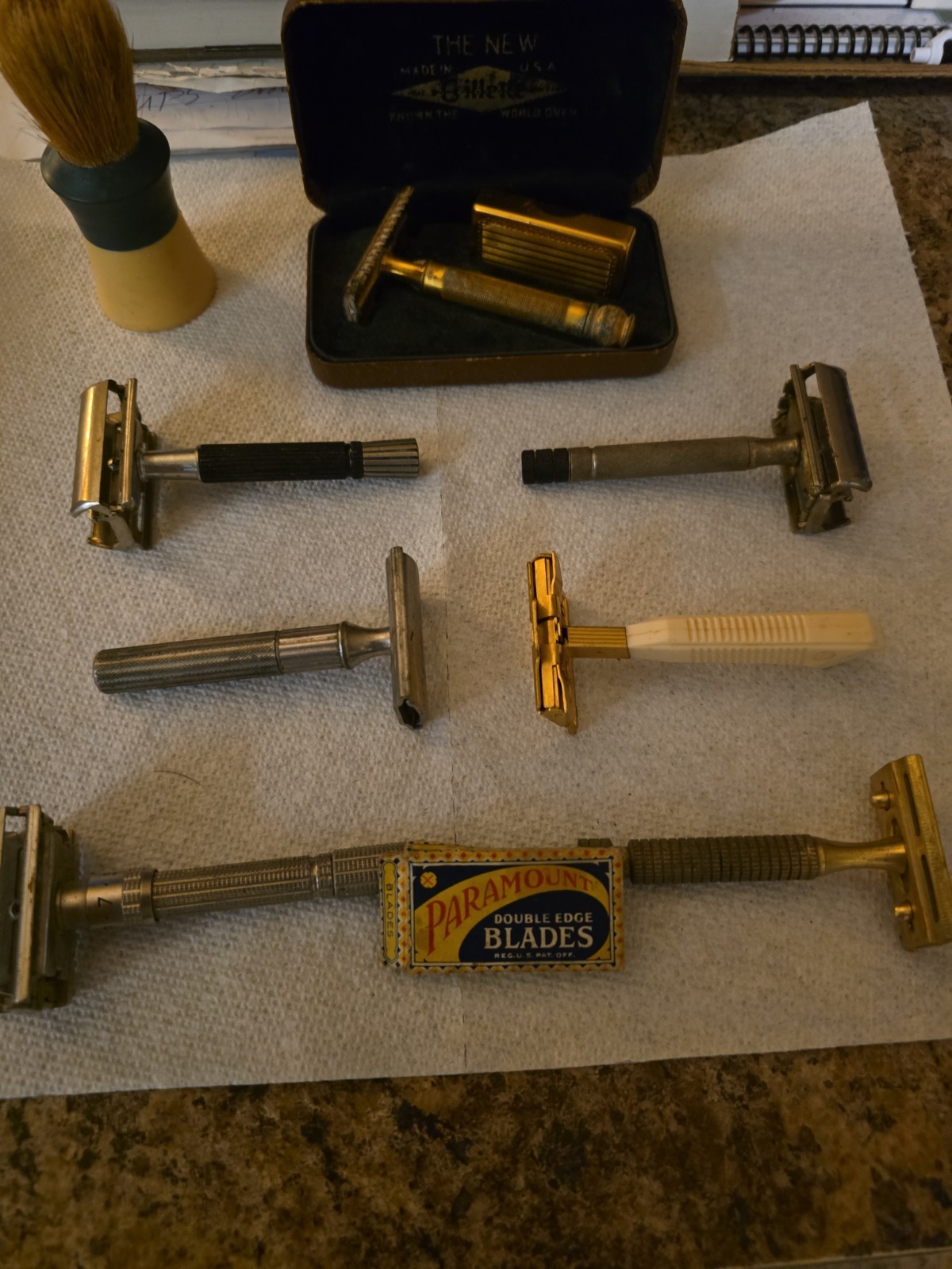 Vintage 10 Pc. Shaving Lot Gillette, Gem, Star Razors Ever Ready Brush Cedar Box Vintage 10 Pc. Shaving Lot Gillette, Gem, Star Razors Ever Ready Brush Cedar Box