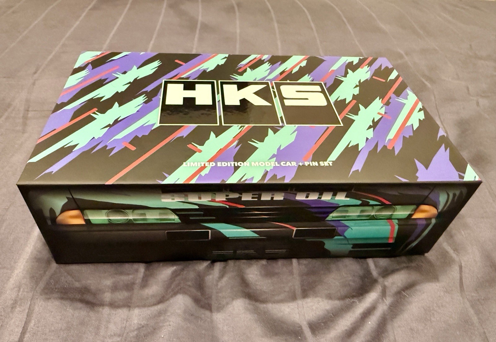 JCCS 2006 HKS KYOSHO Skyline R32 MOTN Limited Box Set #62/500 w/LEEN CUSTOMS Pin JCCS 2006 HKS KYOSHO Skyline R32 MOTN Limited Box Set #62/500 w/LEEN CUSTOMS Pin