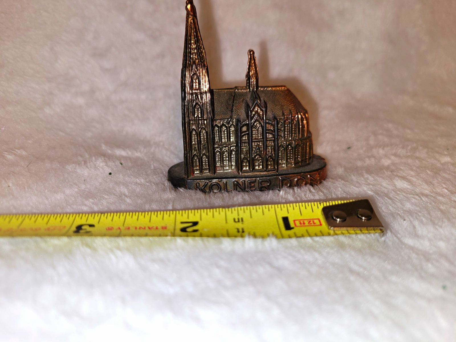 Kölner Dom Cologne Cathedral Germany German Souvenir Miniature Building Figurine