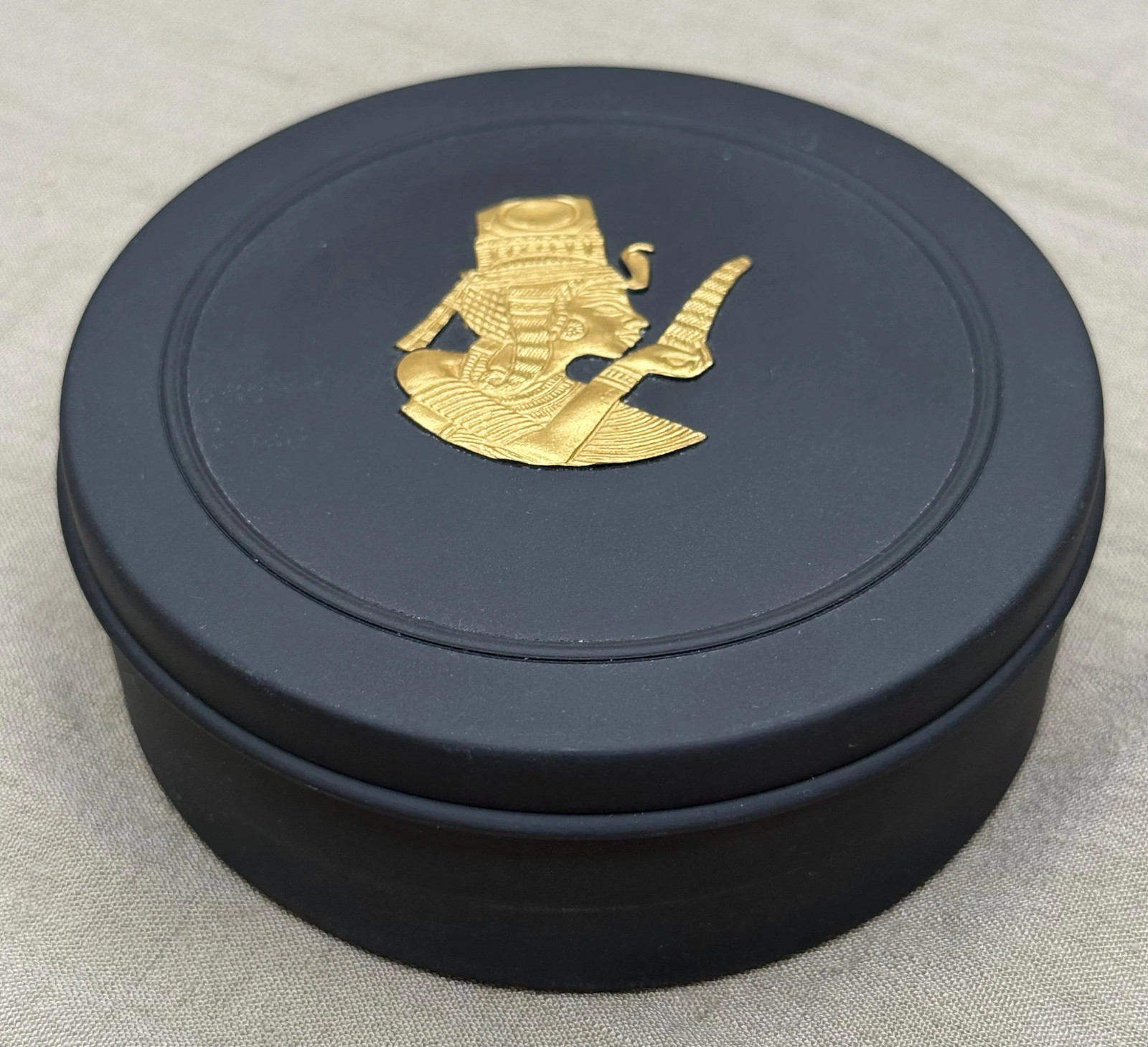 Wedgwood Black Basalt Egyptian Trinket Box – Ankhesenamun Gold Relief Box Round