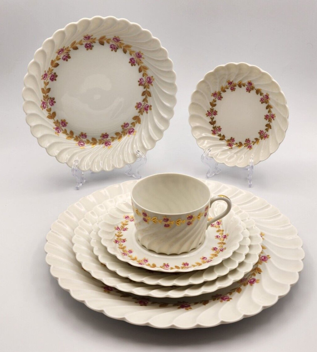 Haviland Limoges Plaisance 7 Piece Place Setting  Torse Wreath Shape