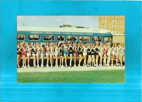 Postcard-Young Ladies Arriving for Miss College Contest, Asbury Park, New Jersey
