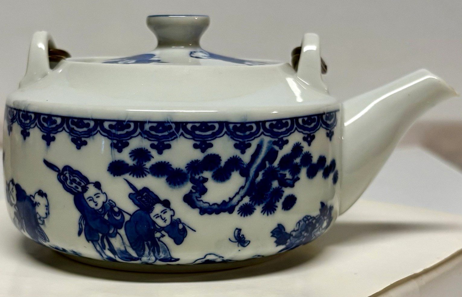 VTG JAPANESE PORCELAIN TEAPOT/COBALT BLUE 0N WHITE/KARAKO CHILDREN/RATTAN HANDLE