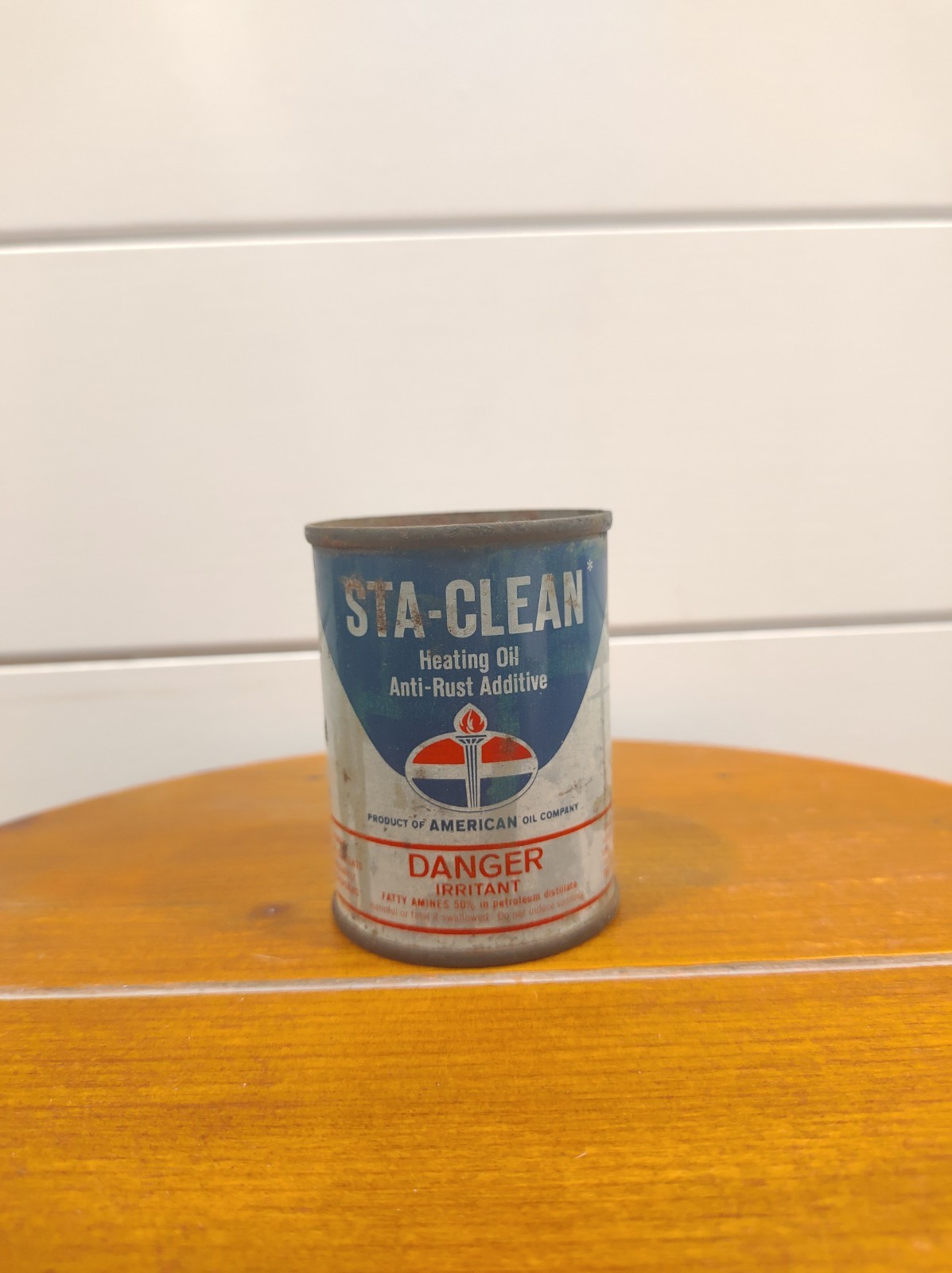 Vintage 4oz Standard Motor Oil Can Full American Metal Advertising STA Clean