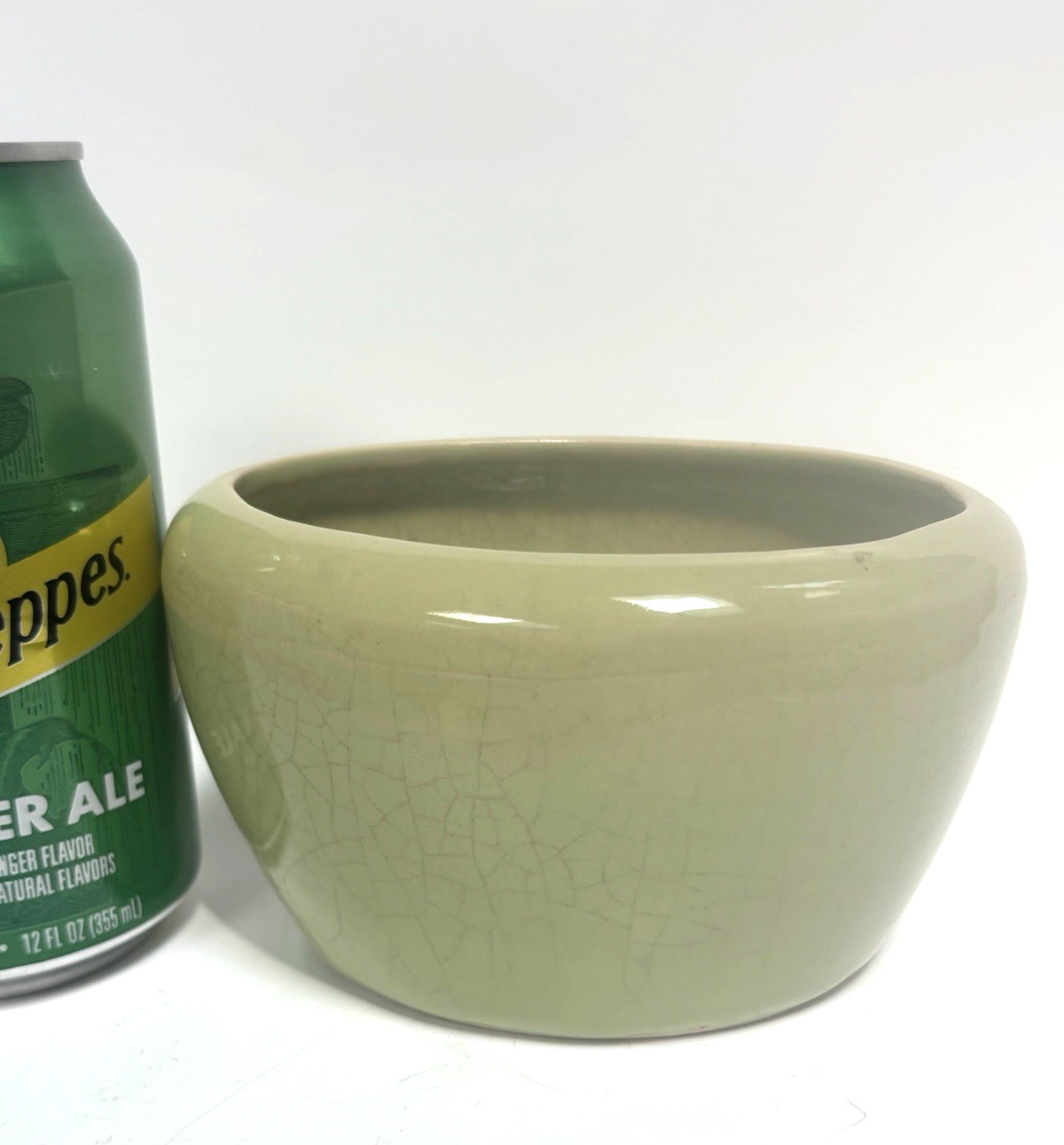 VIntage Pea Green McCoy #662 USA Pottery Planter Vase Oval 6” Wide X 5” Deep