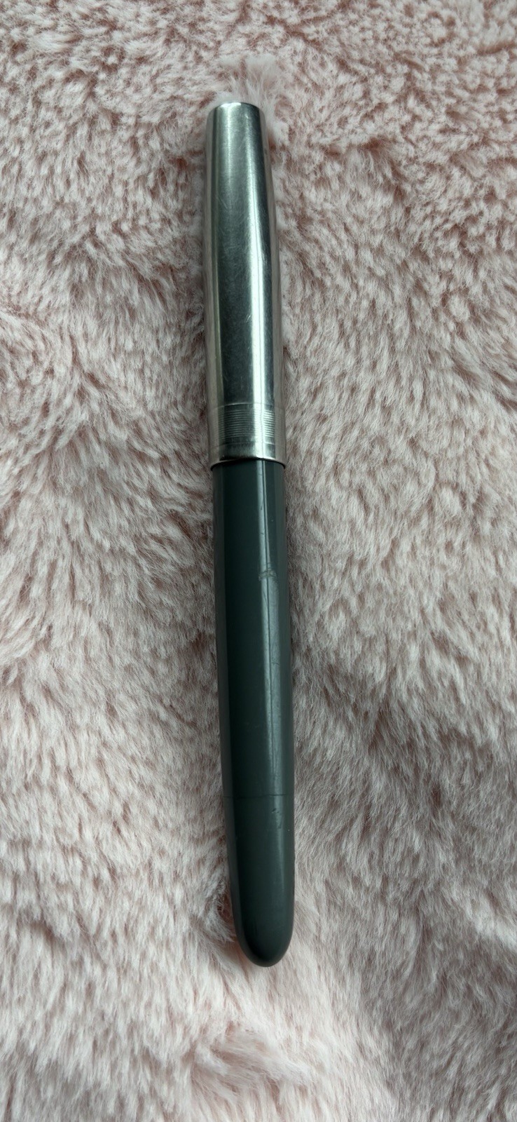 Parker 51 Fountain Pen Vac Fil. 1946 Date Code. Parker 51 Fountain Pen Vac Fil. 1946 Date Code.