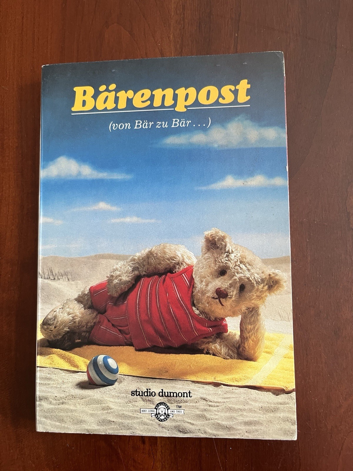 New *Rare* Vintage Bialosky Teddy Bear Book of Postcards (1985)