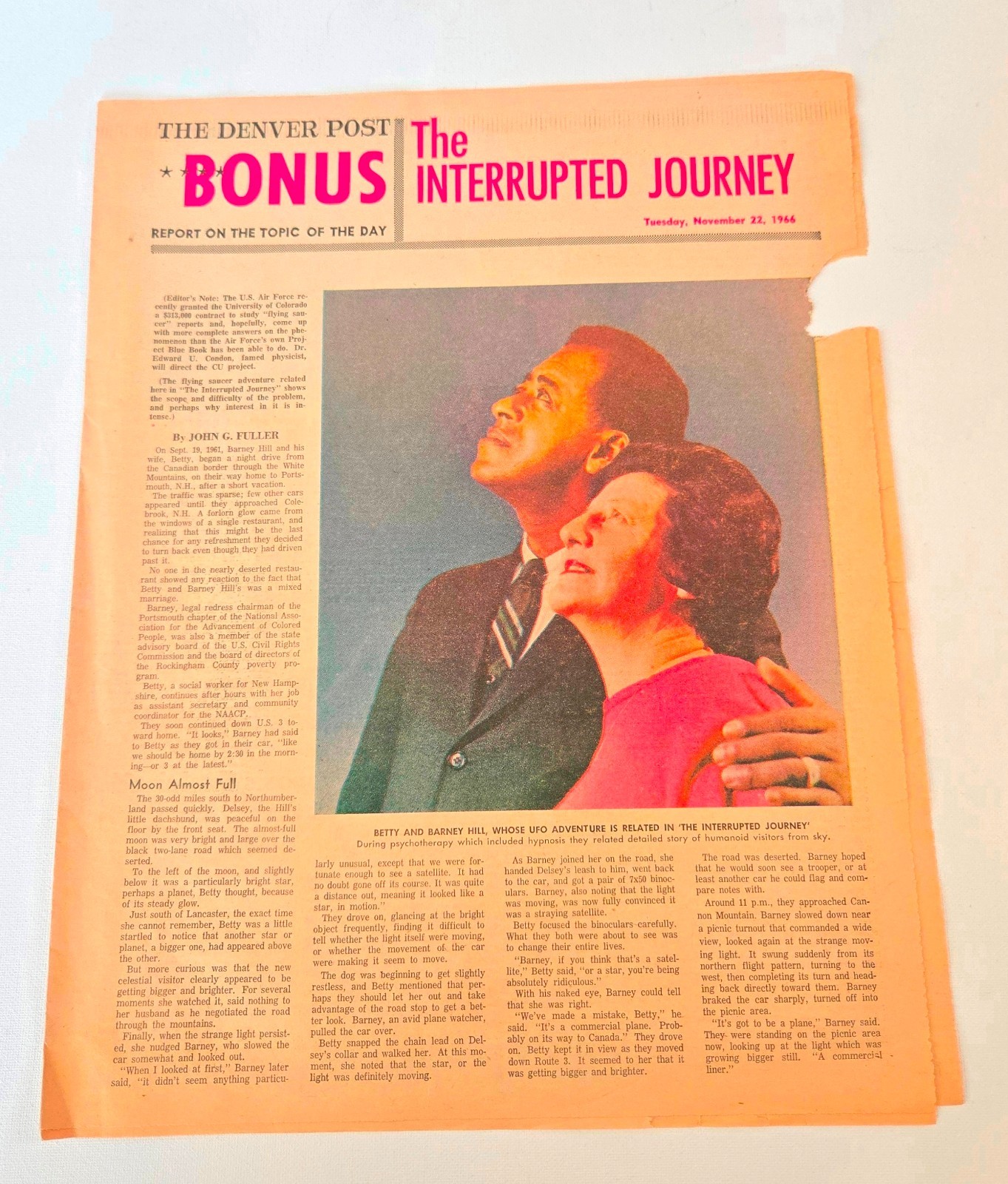 UFO Alien Abduction BETTY & BARNEY HILL Newspaper (1966, Denver Post) - RARE UFO Alien Abduction BETTY & BARNEY HILL Newspaper (1966, Denver Post) - RARE