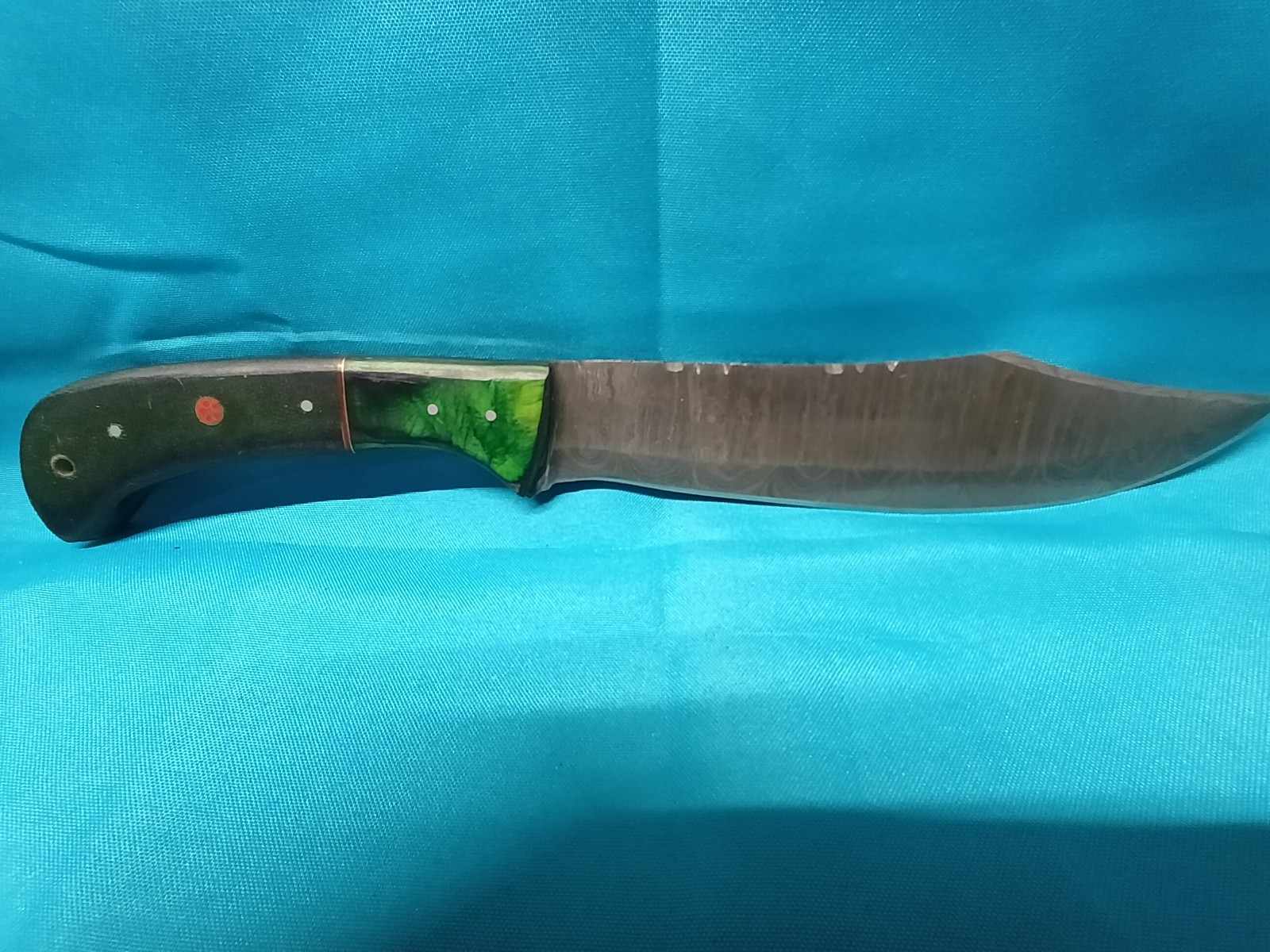 Handmade Damascus style Hunting Knife Full Tang, Leather Sheath 