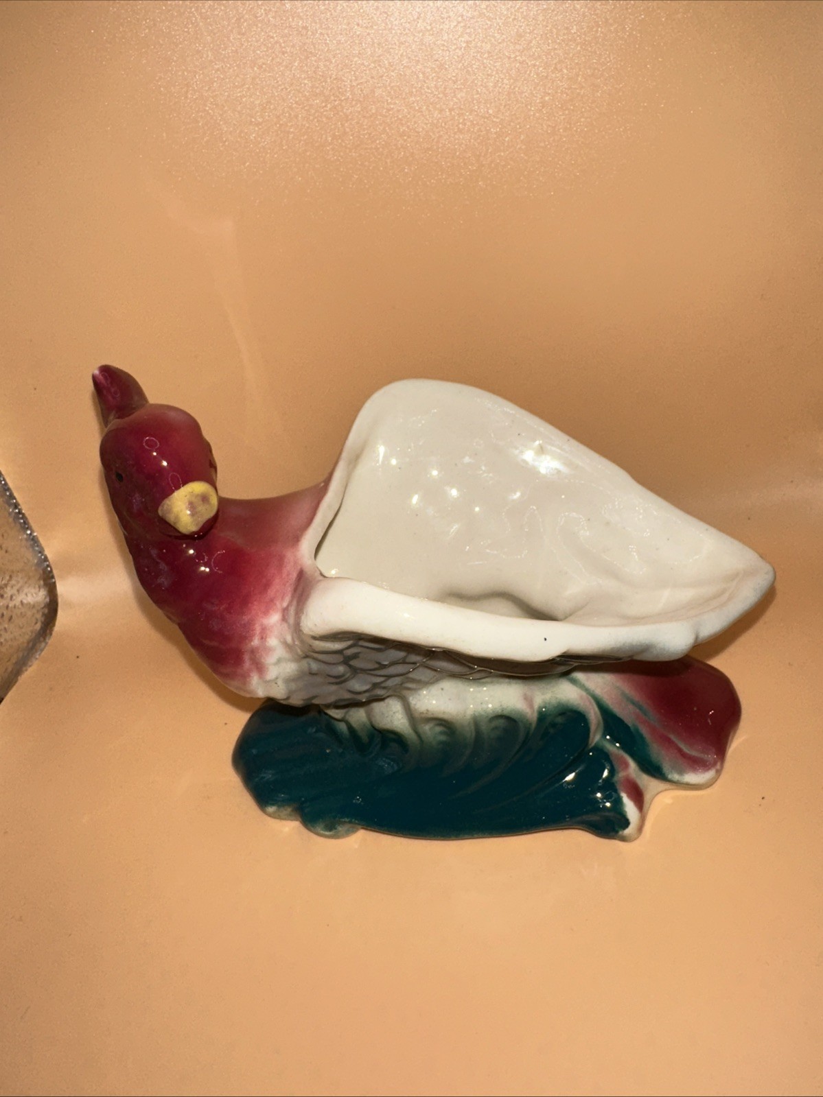 VTG AMERICAN BISQUE PARROT GREEN BURGANDY PLANTER FIGURINE