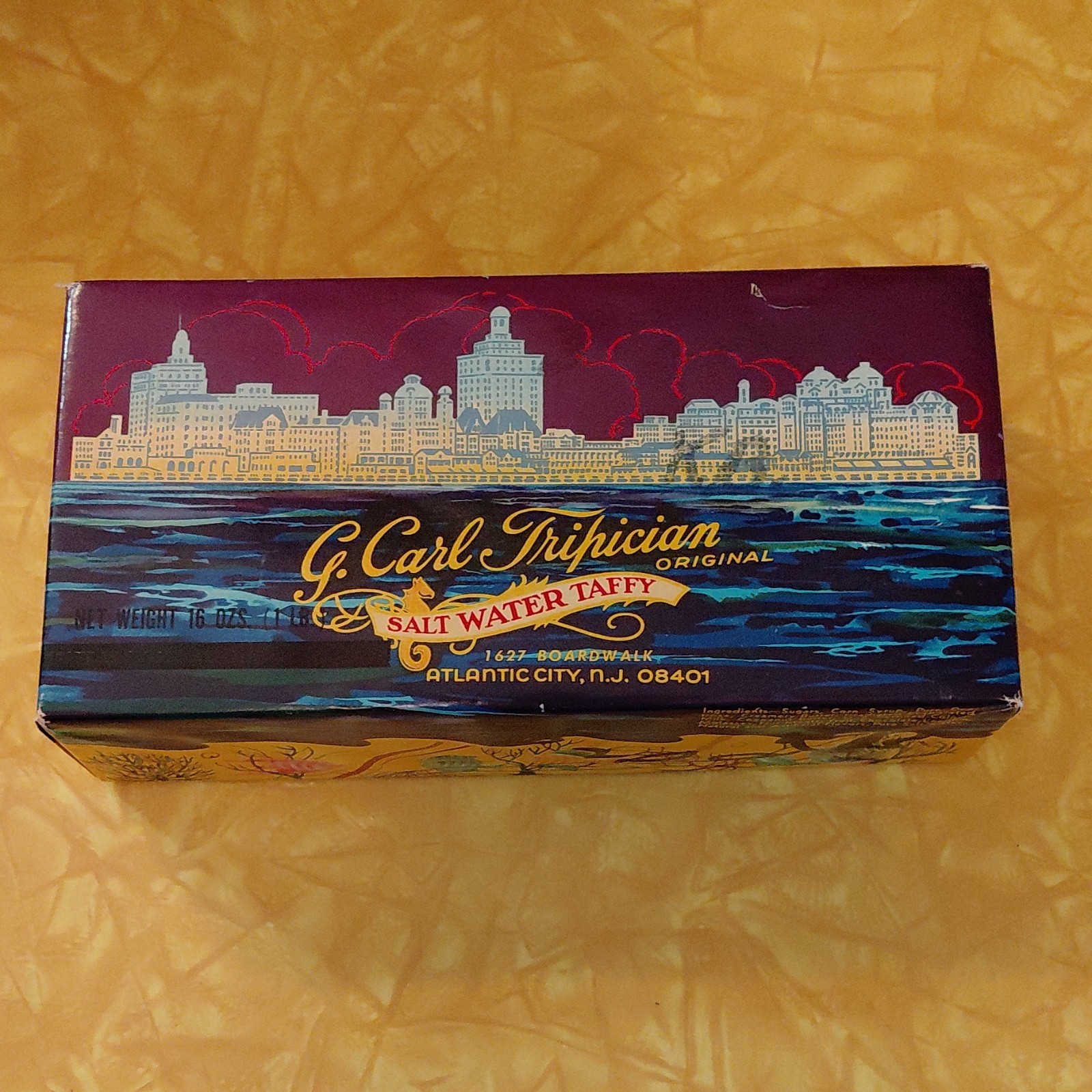 Vintage G. Carl Tripician Original Salt Water Taffy Box Atlantic City NJ 1953