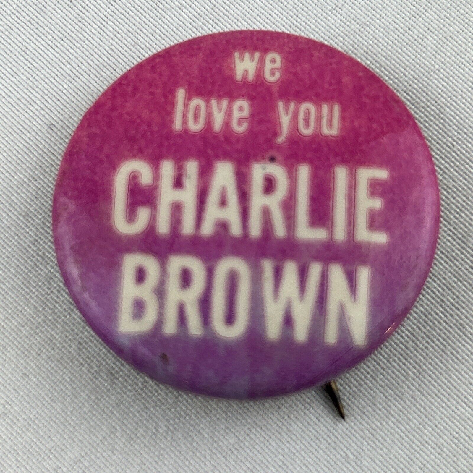 Vintage Charlie Brown Hippie Counter Culture Pin Pinback Button We Love You