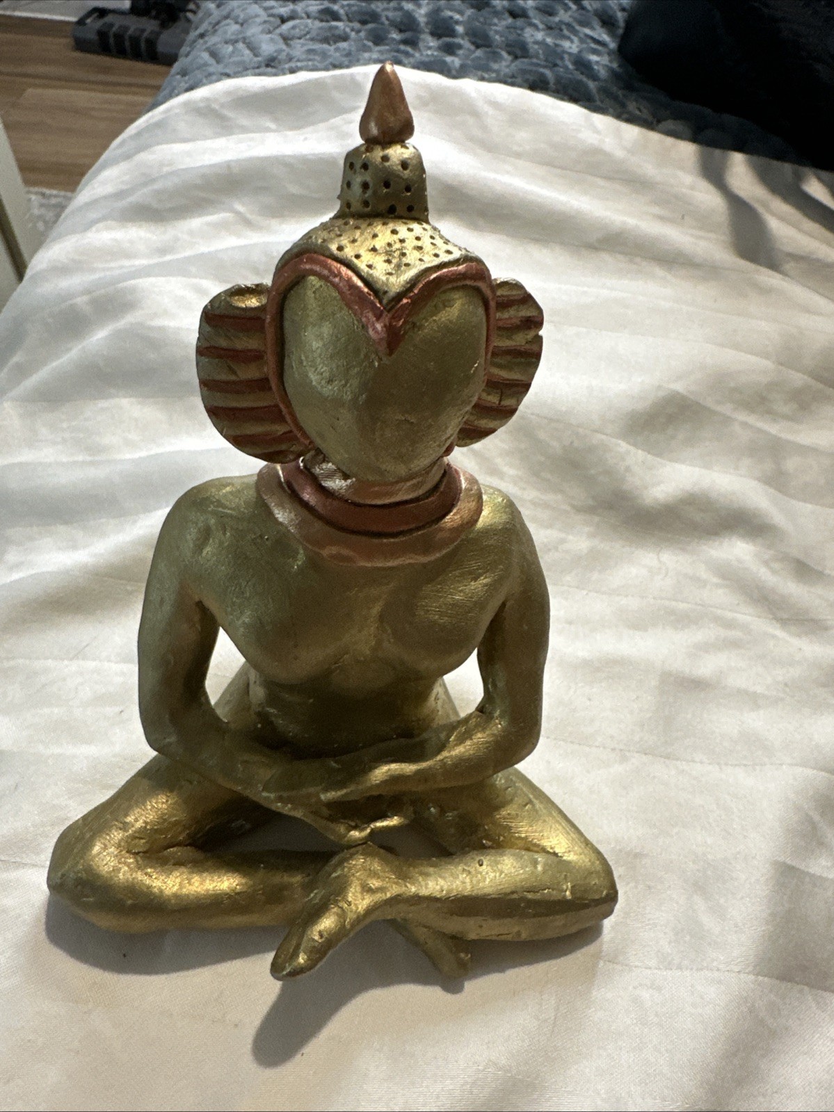 Vintage Southeast Asian Gilt Buddha Statue Meditation Seated Buddha Oriental Vintage Southeast Asian Gilt Buddha Statue Meditation Seated Buddha Oriental