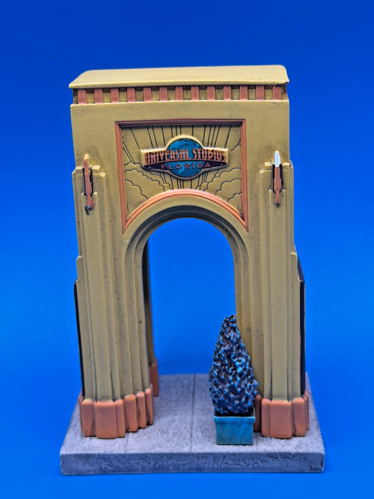 Universal Studios Florida Arch Archway Entrance 4