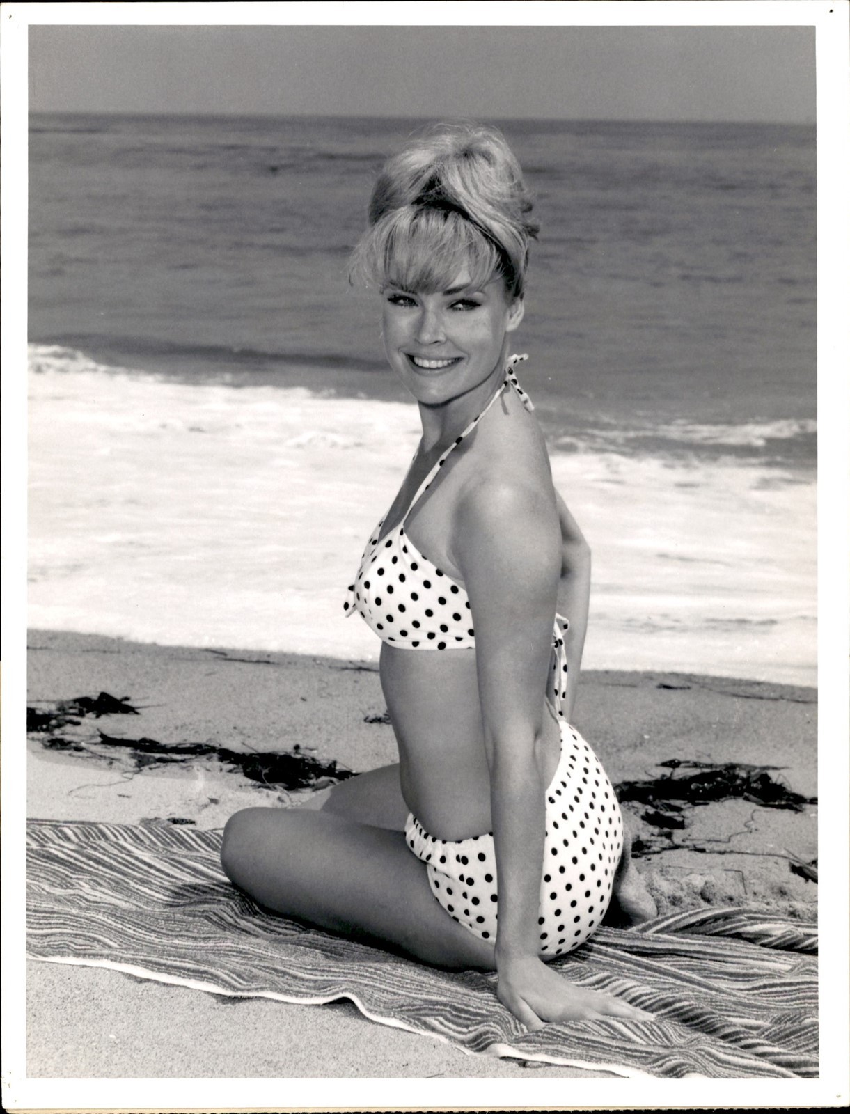 LDE6 1963 Original NBC Photo CHRIS NOEL POLKA-DOT BIKINI PIN-UP \