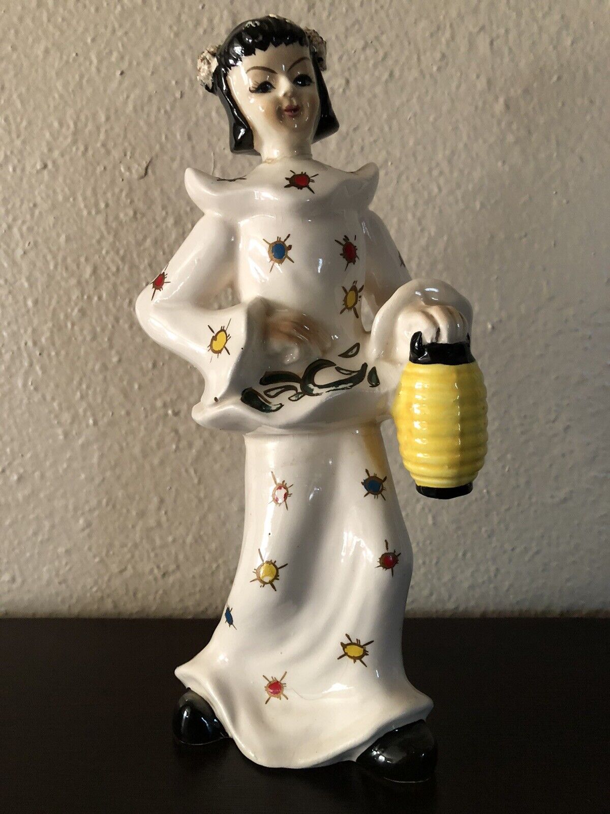 Vintage Japanese Geisha Ceramic Figurine 9.5 Inches Tall