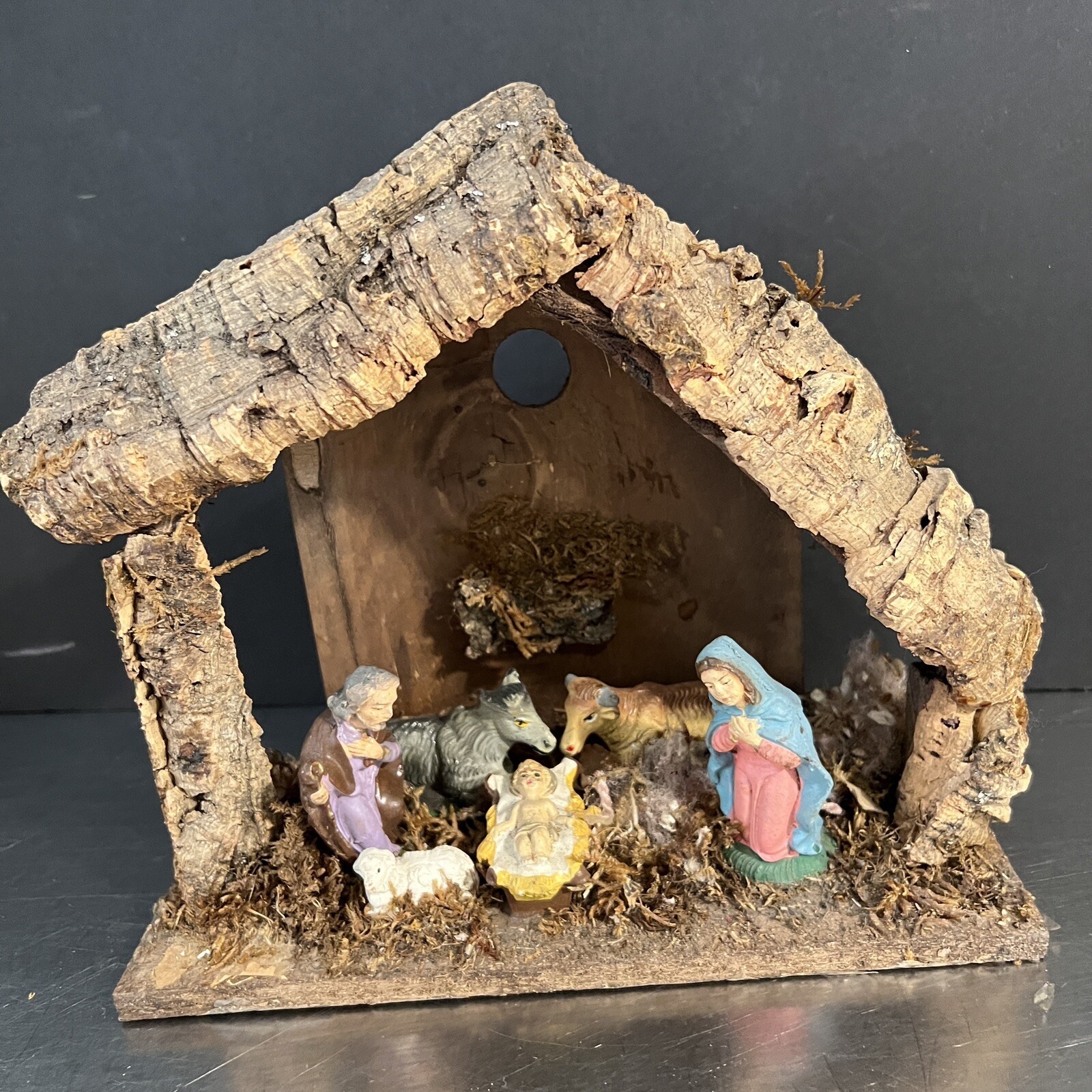 VTG Nativity Scene Hand Made Italy Wooden Bark Moss Jesus Mary Joseph Lamb