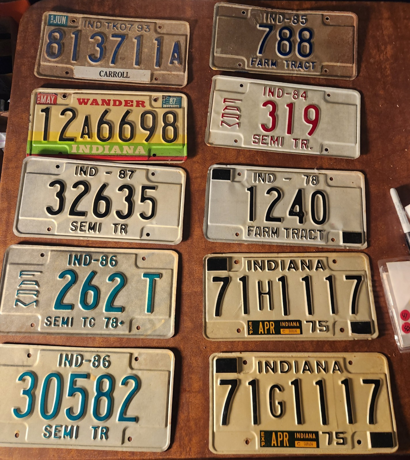 10 Vintage Indiana License Plate Lot Tag Mancave Wall Decor Project Art 70 80 90