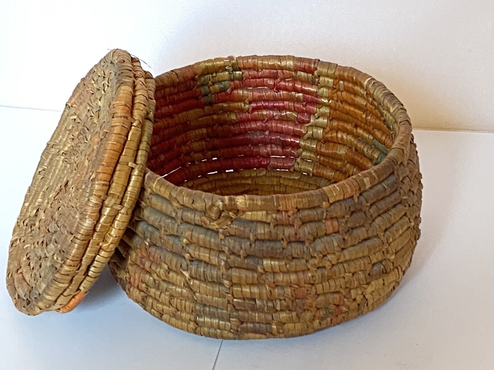 Handmade Weaved Coiled Basket Lid  VTG Native American 6\